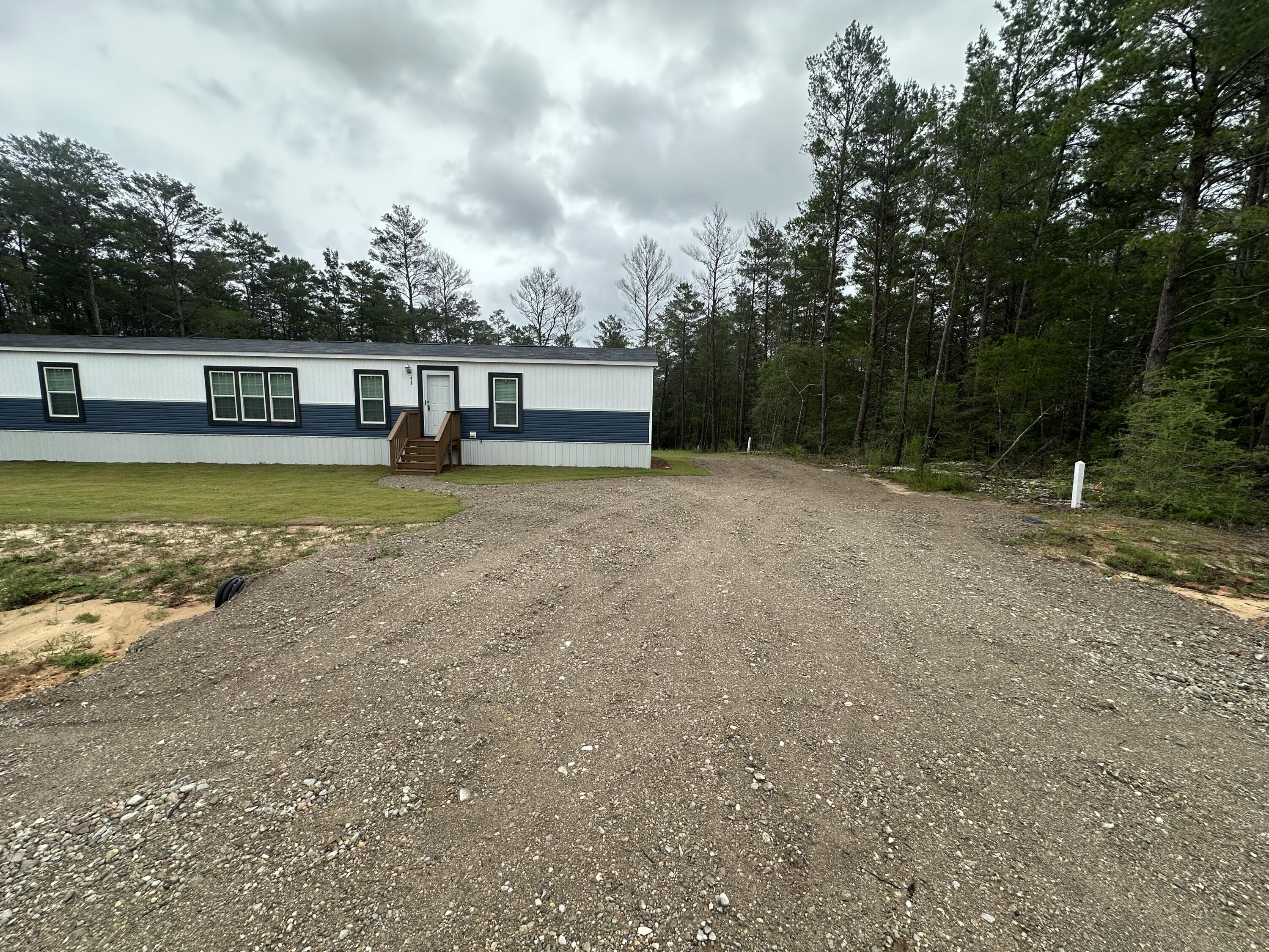 NO RECORDED SUBDIVISION - Residential