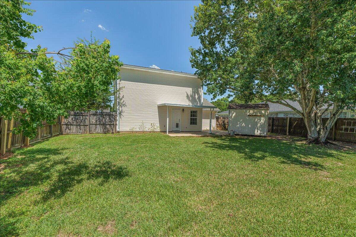 NO RECORDED SUBDIVISION - Residential