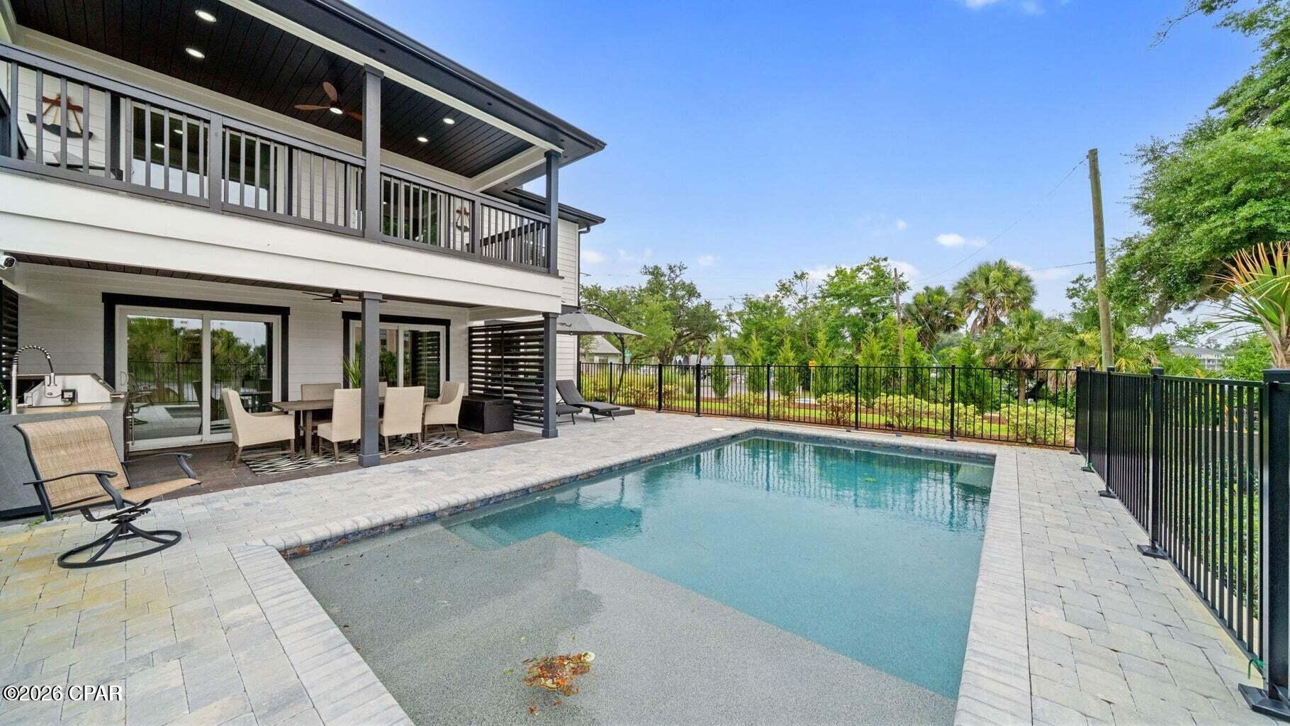 COVE THE - Residential