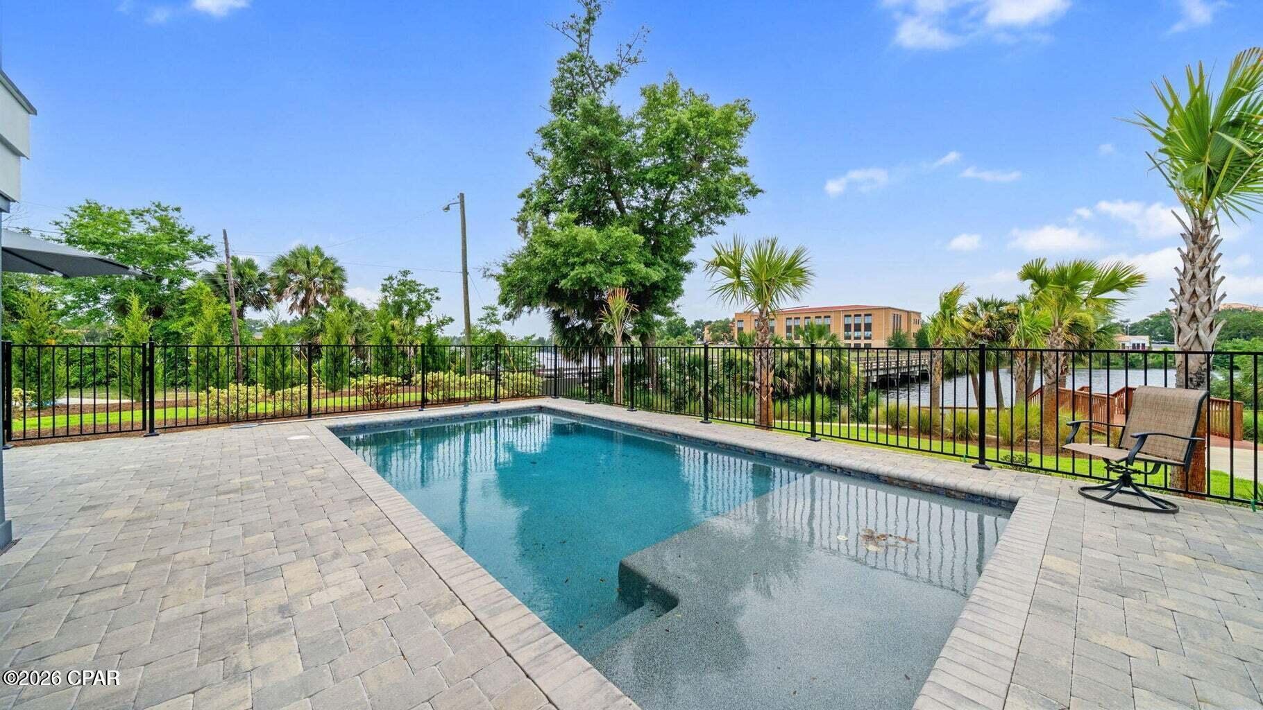 COVE THE - Residential