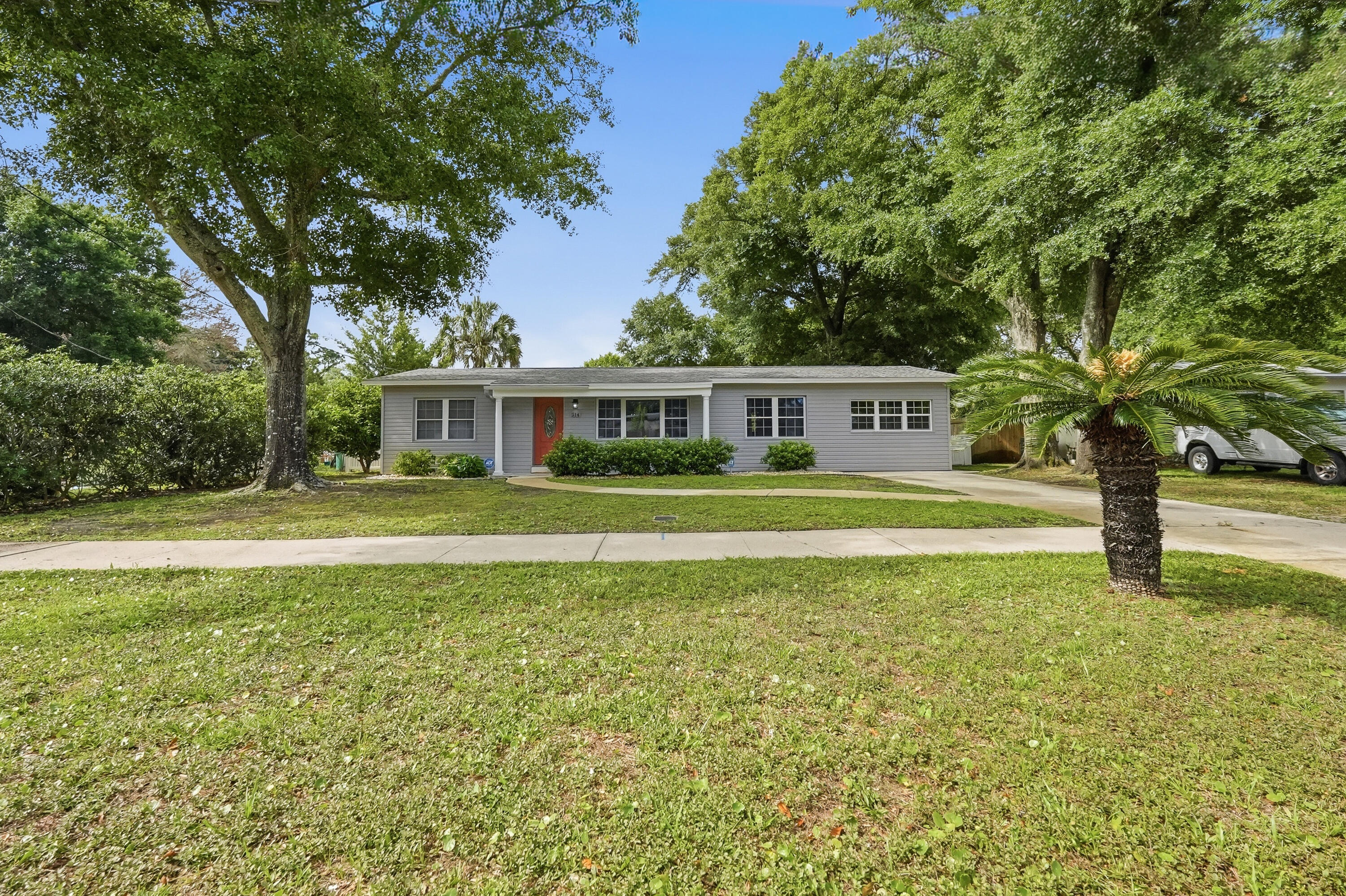 ROSEWOOD HOMES - Residential