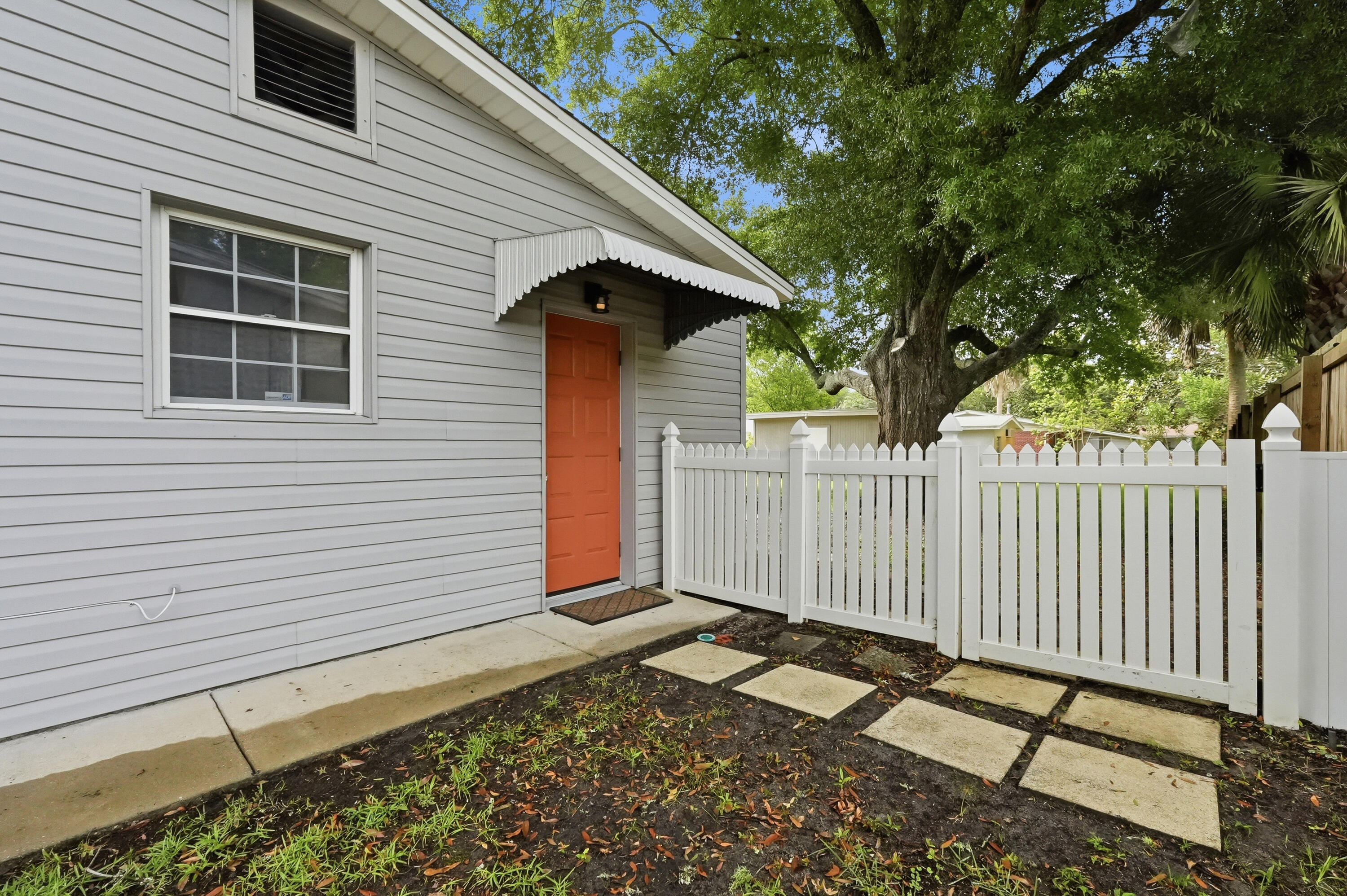 ROSEWOOD HOMES - Residential