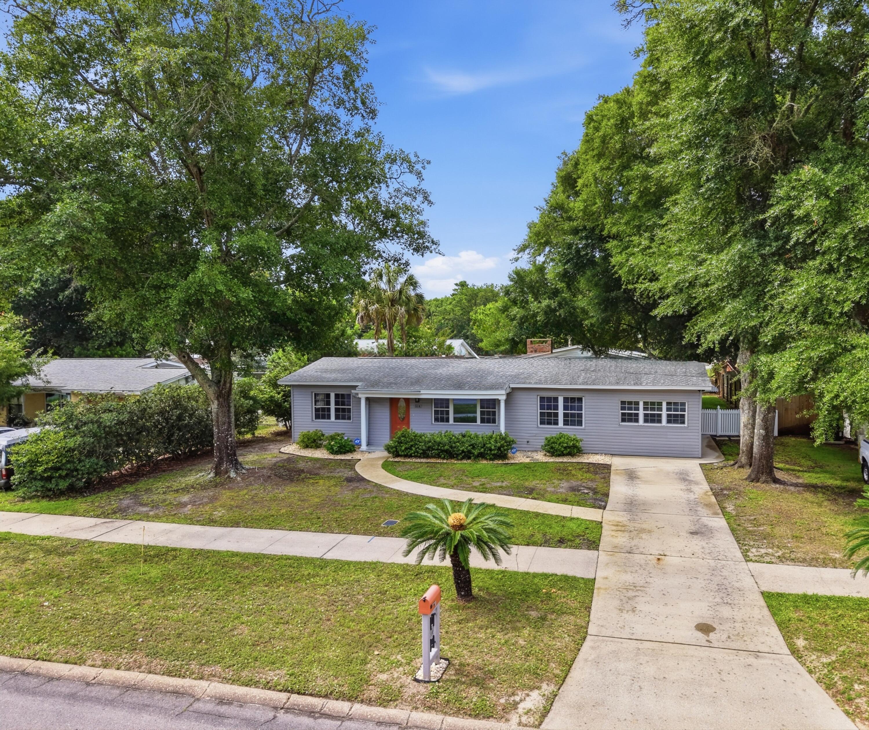 ROSEWOOD HOMES - Residential