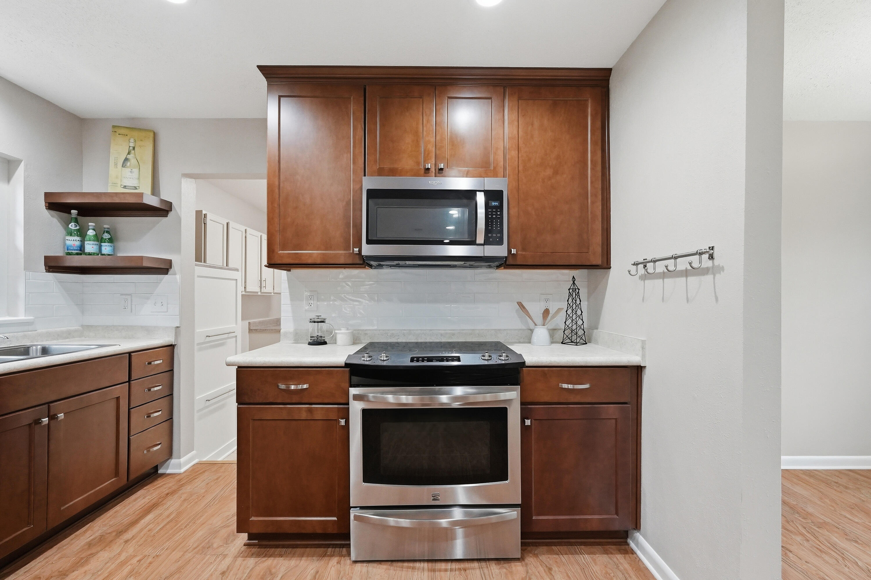 ROSEWOOD HOMES - Residential
