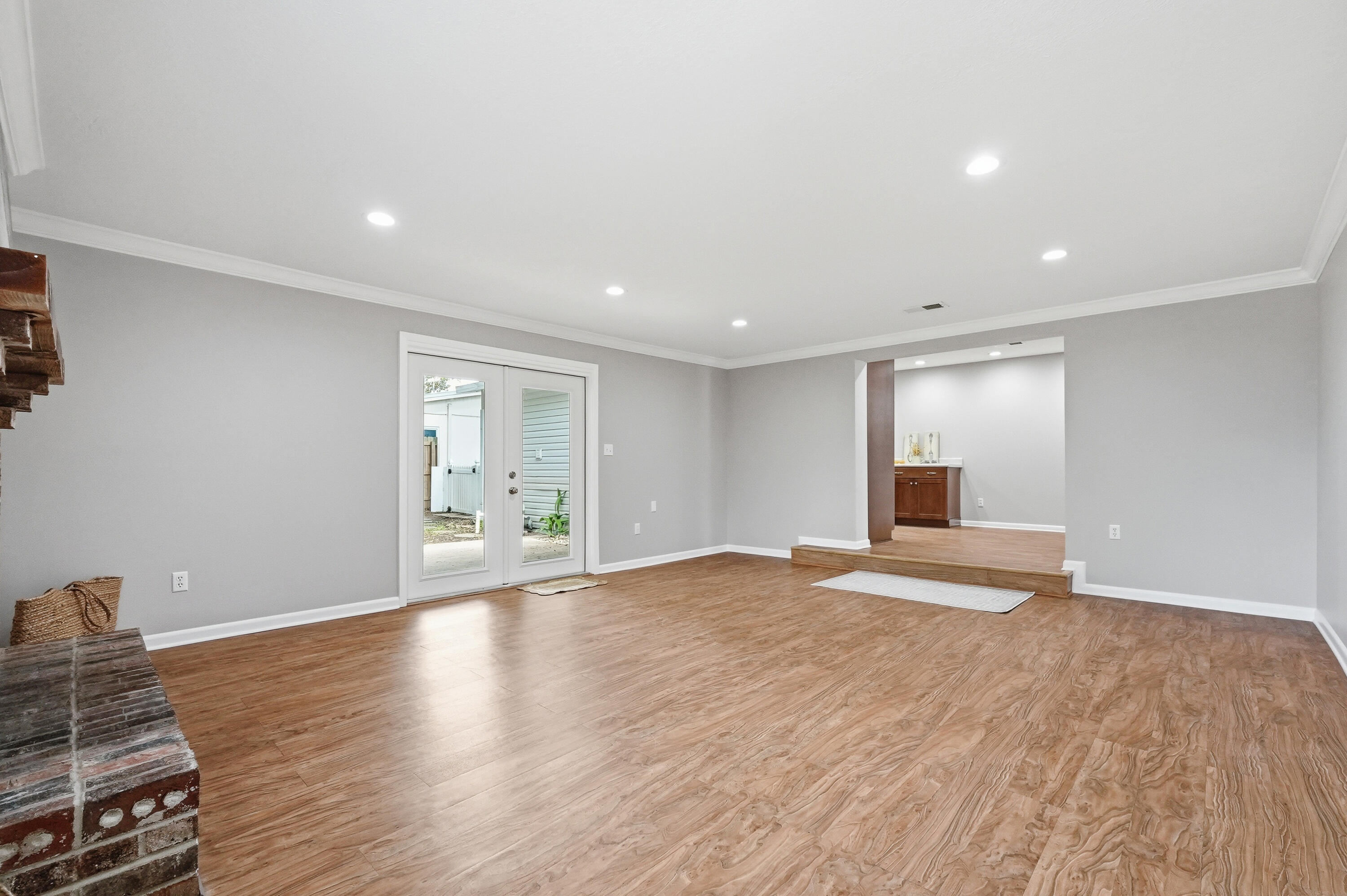 ROSEWOOD HOMES - Residential