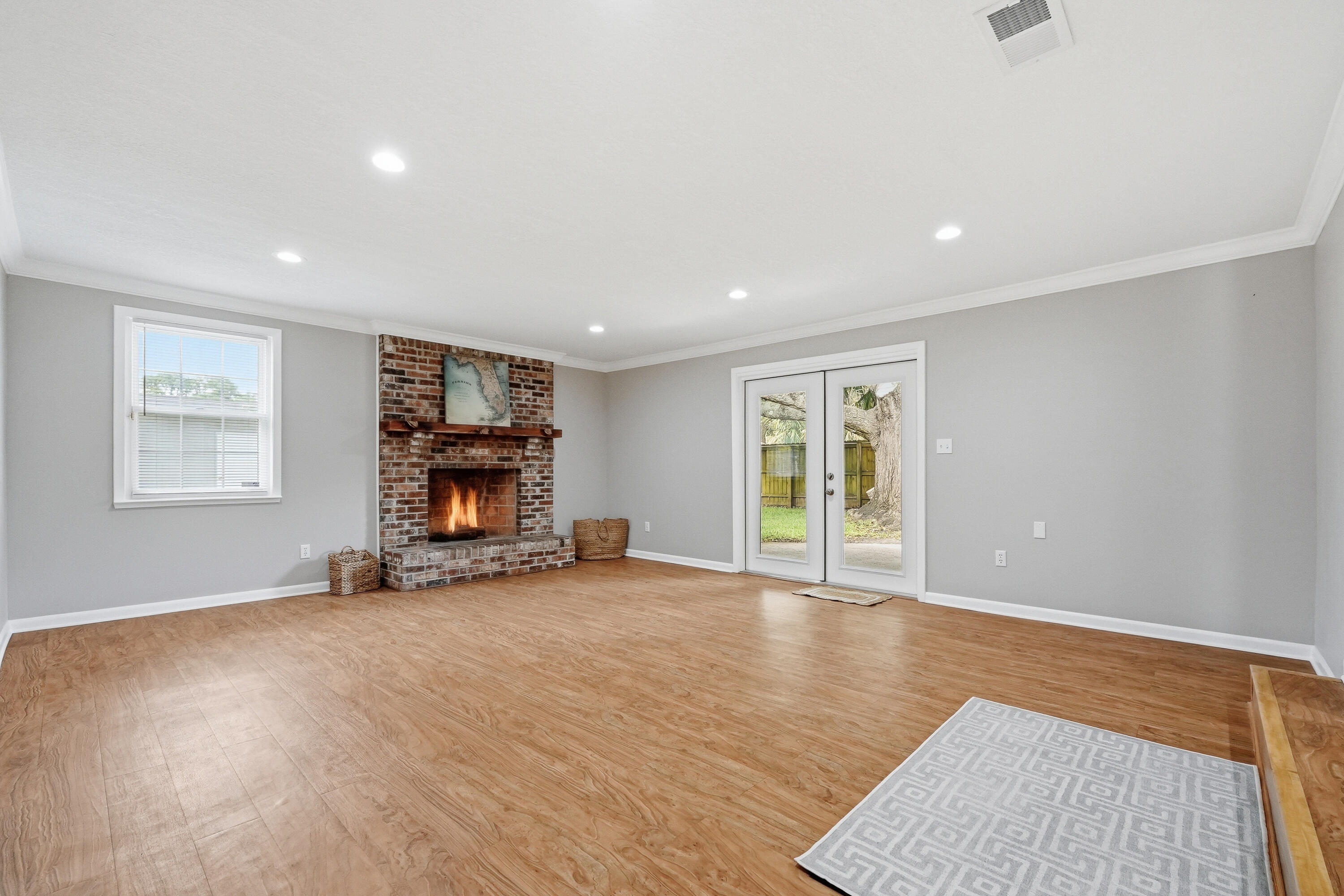ROSEWOOD HOMES - Residential