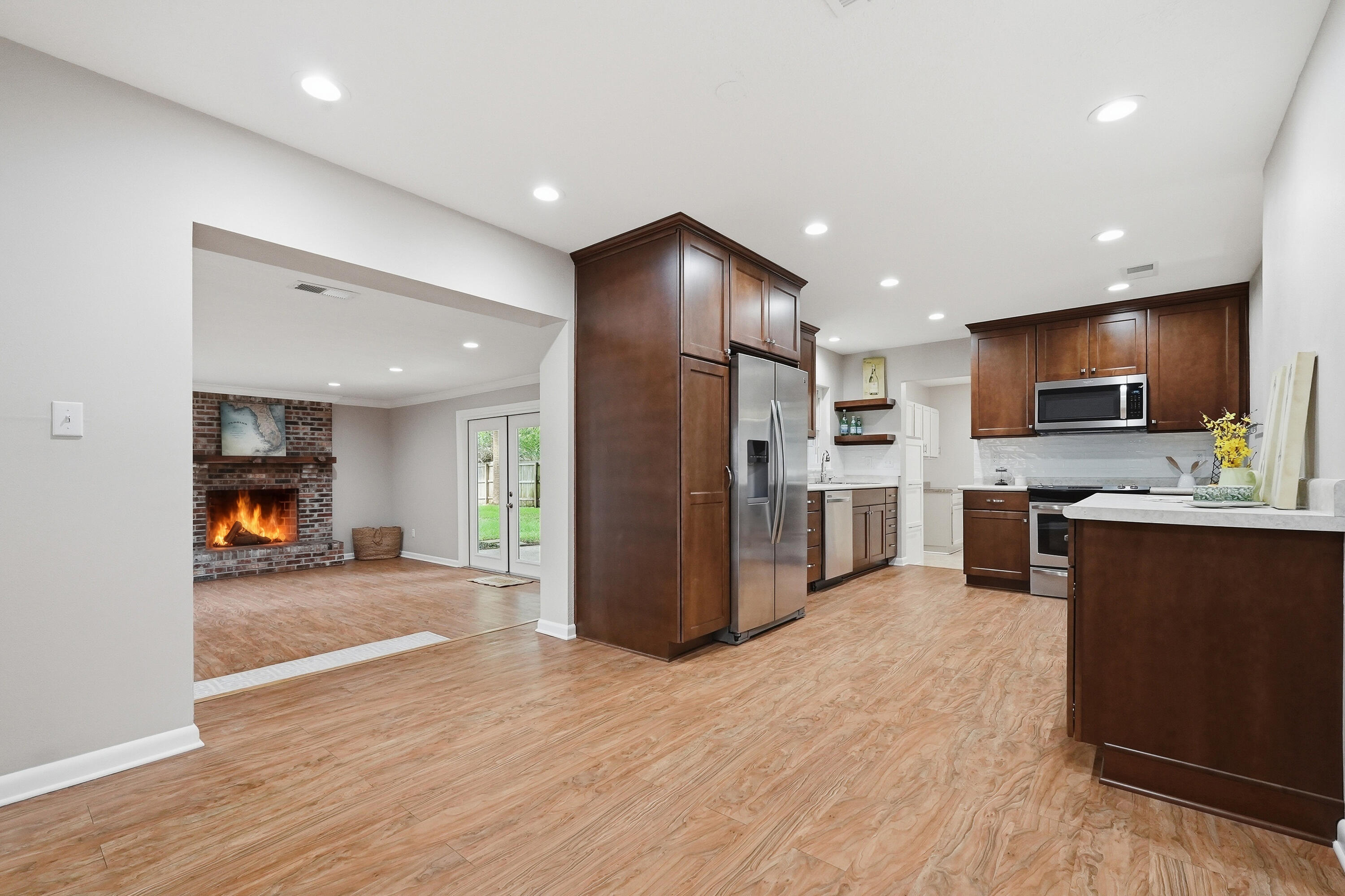 ROSEWOOD HOMES - Residential