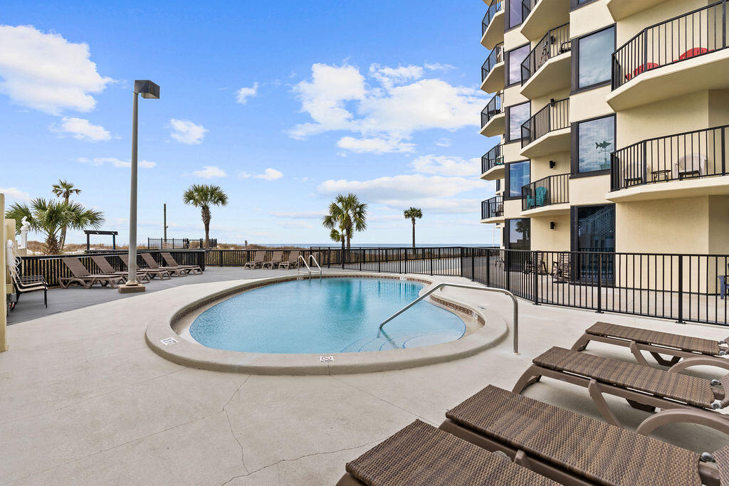 SUNBIRD CONDO - Residential