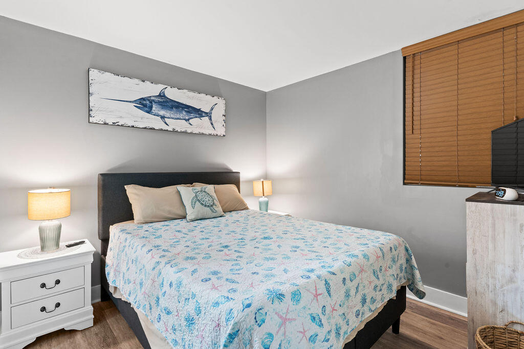 SUNBIRD CONDO - Residential