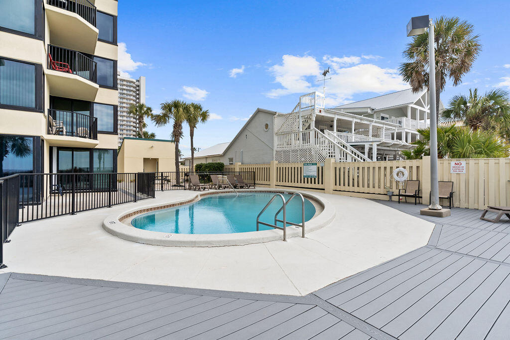 SUNBIRD CONDO - Residential