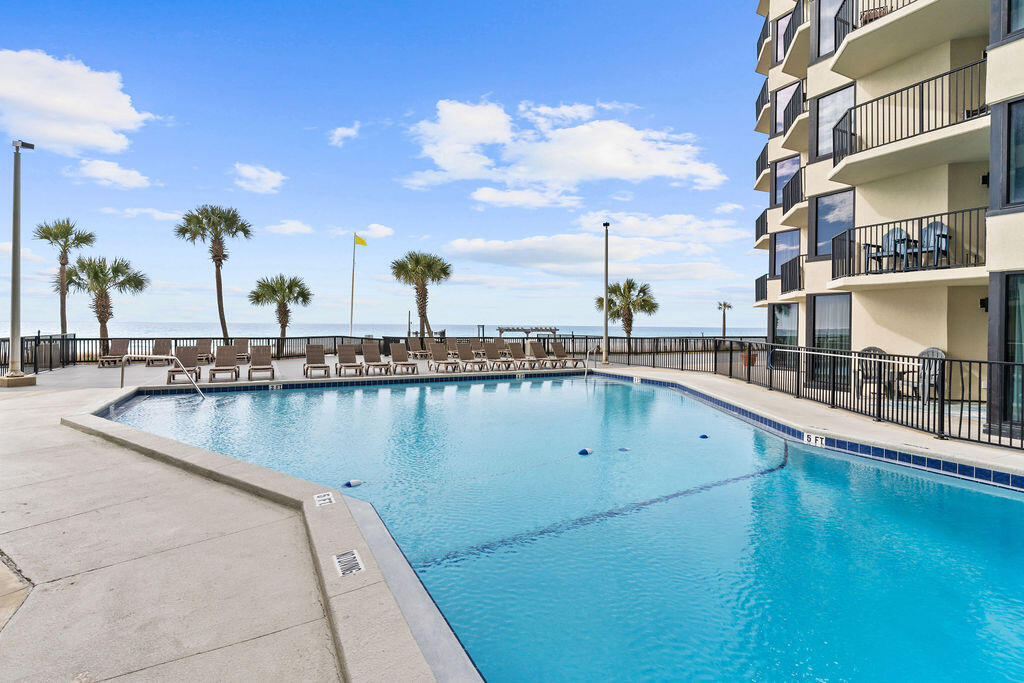 SUNBIRD CONDO - Residential