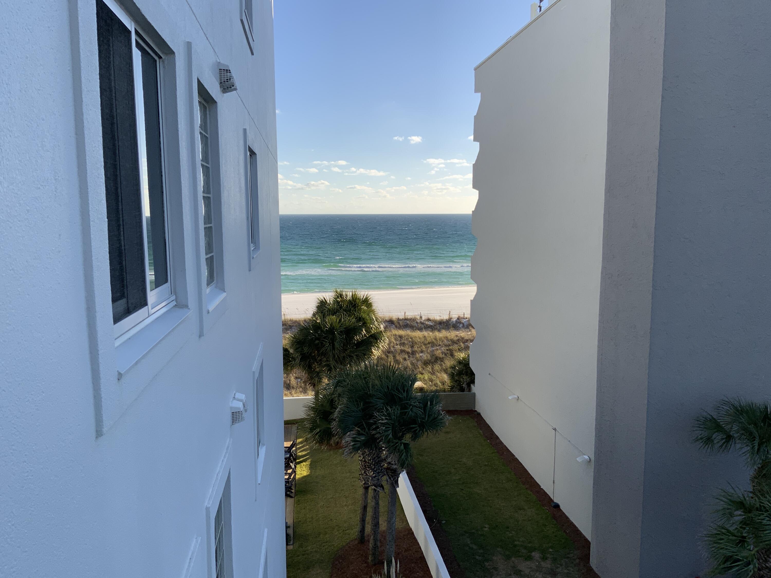 DUNE POINTE CONDO - Residential