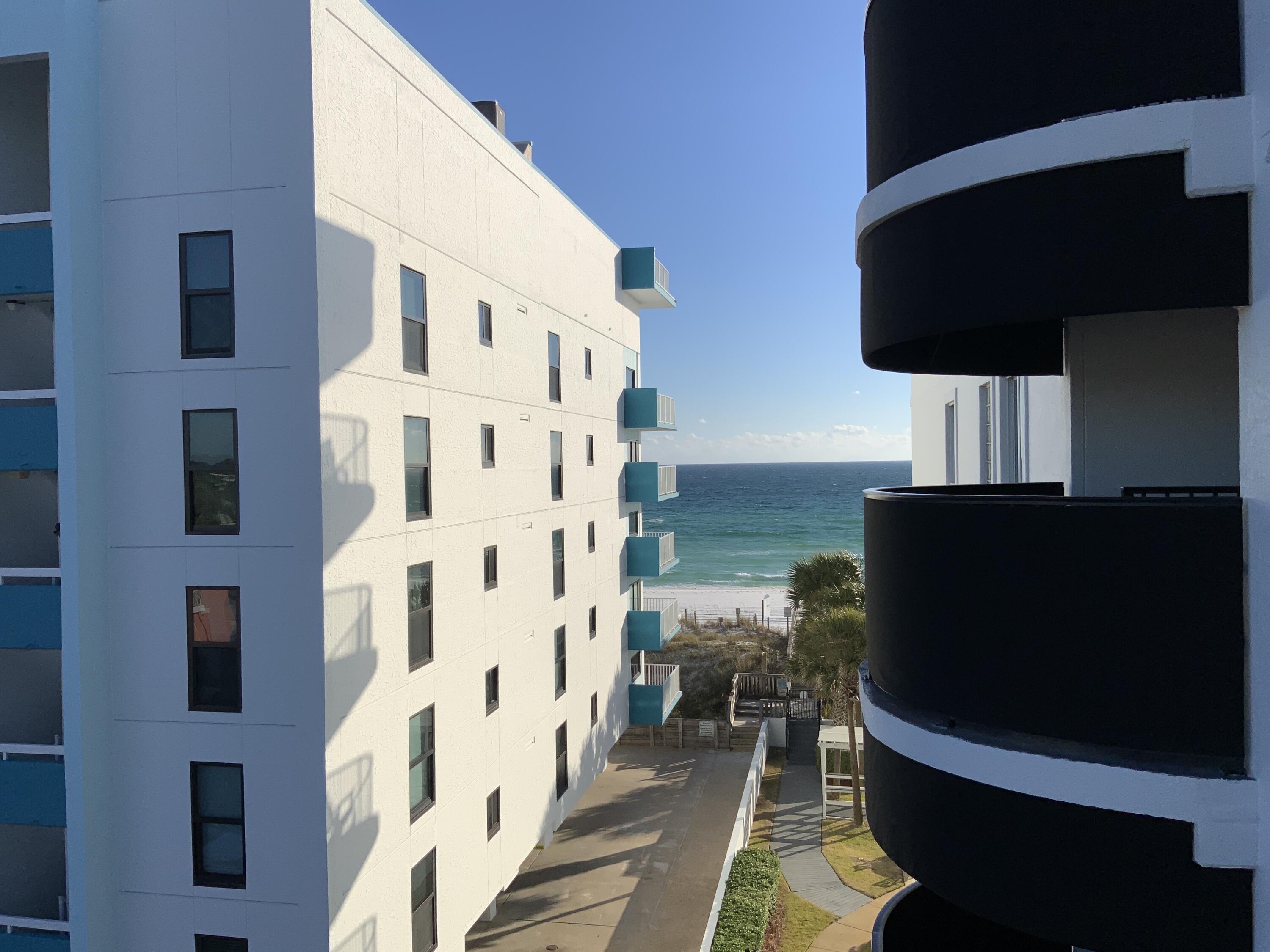 DUNE POINTE CONDO - Residential