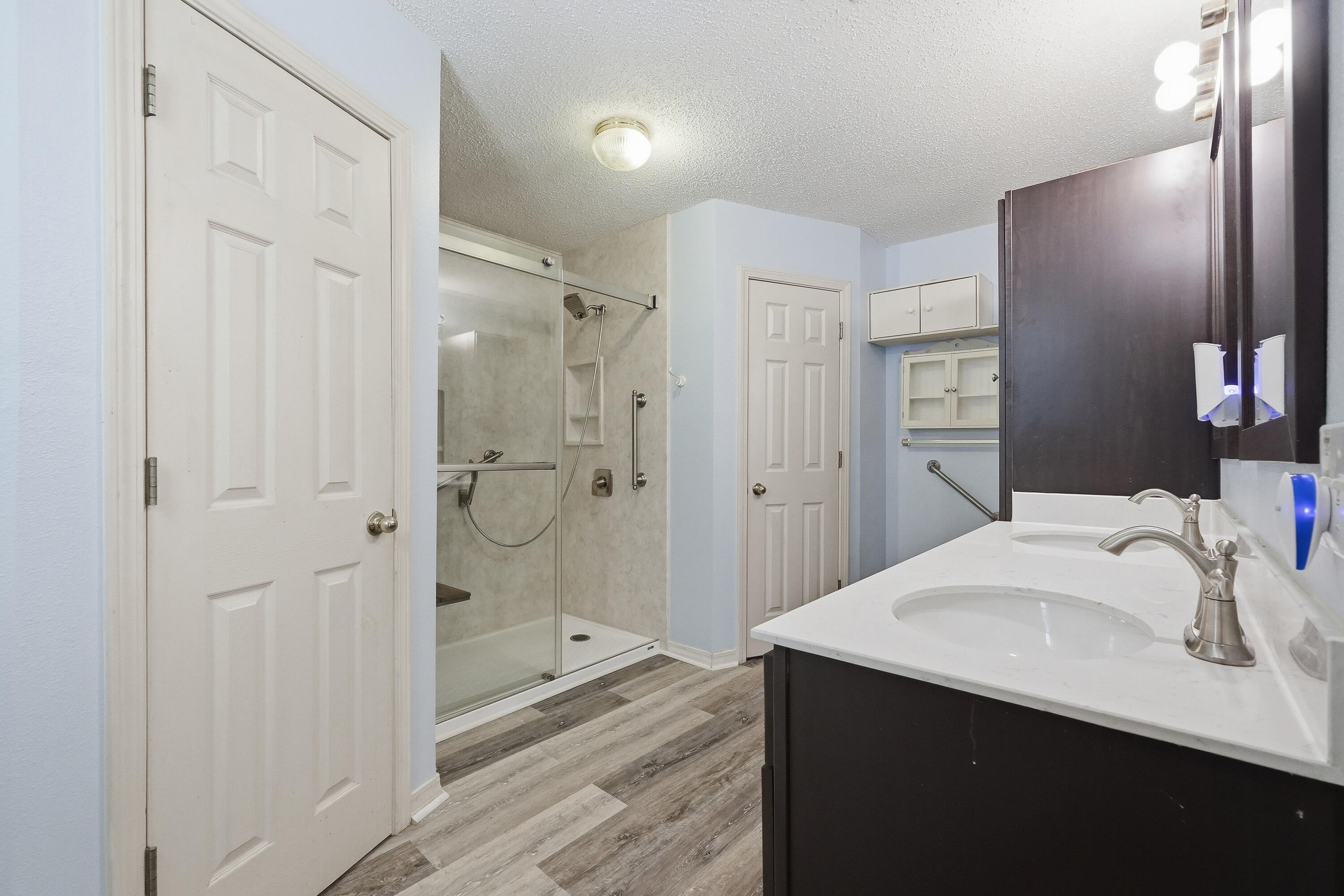 HOLLEY BY THE SEA - Residential