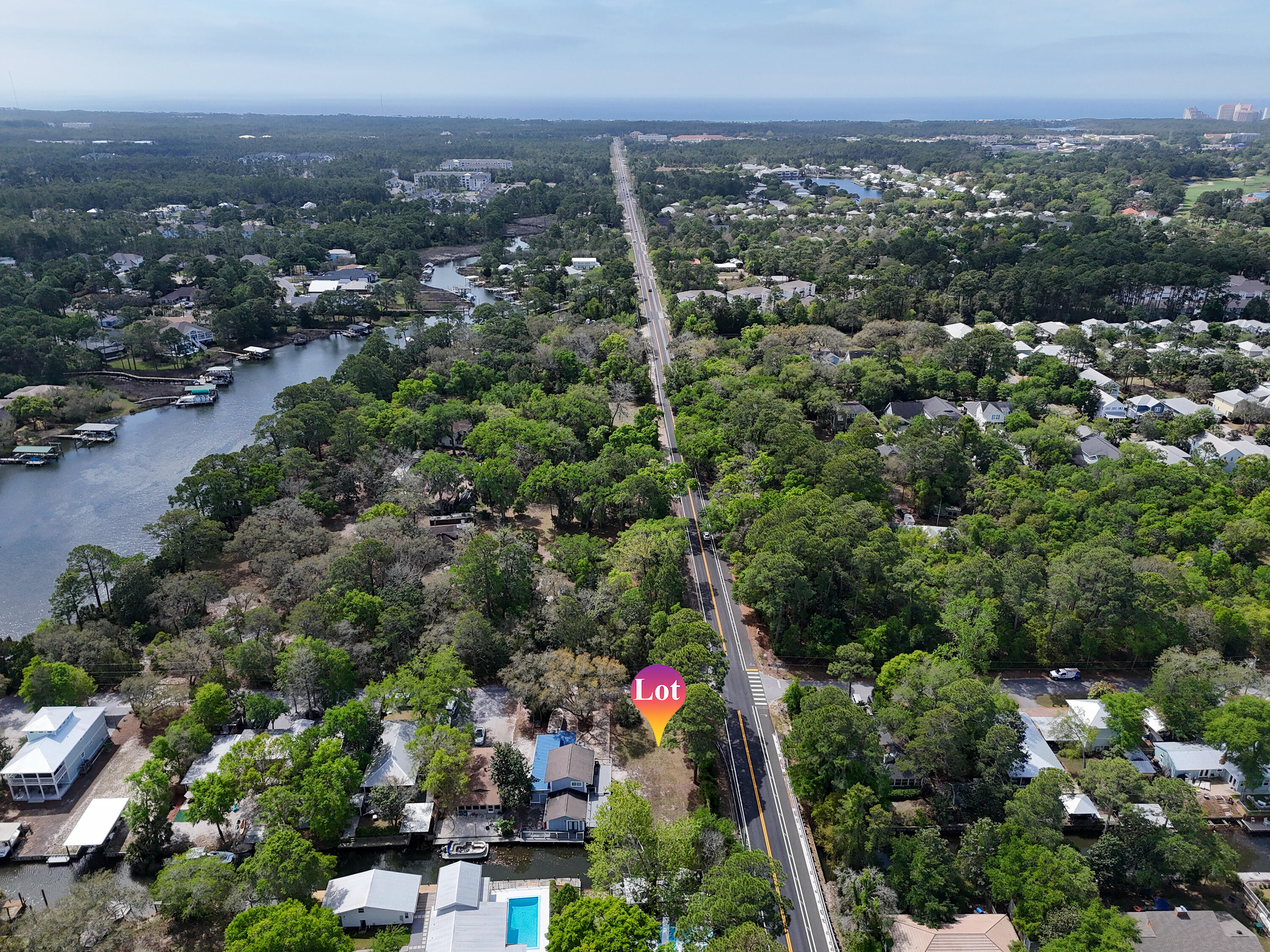HARBOR OAKS - Land
