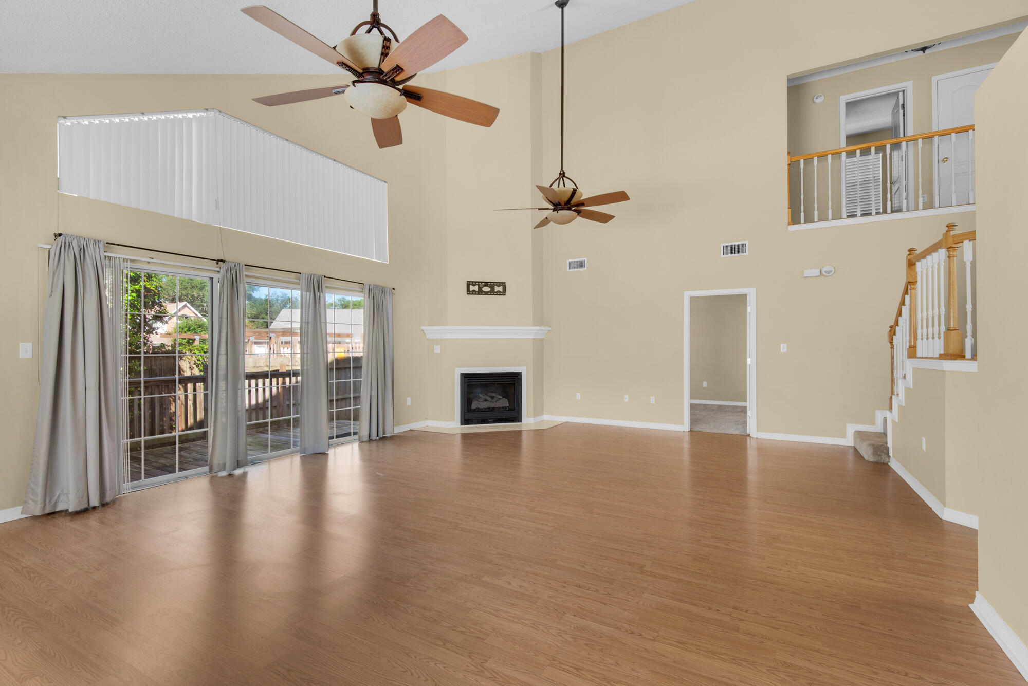 SHALIMAR COMMONS - Residential Lease