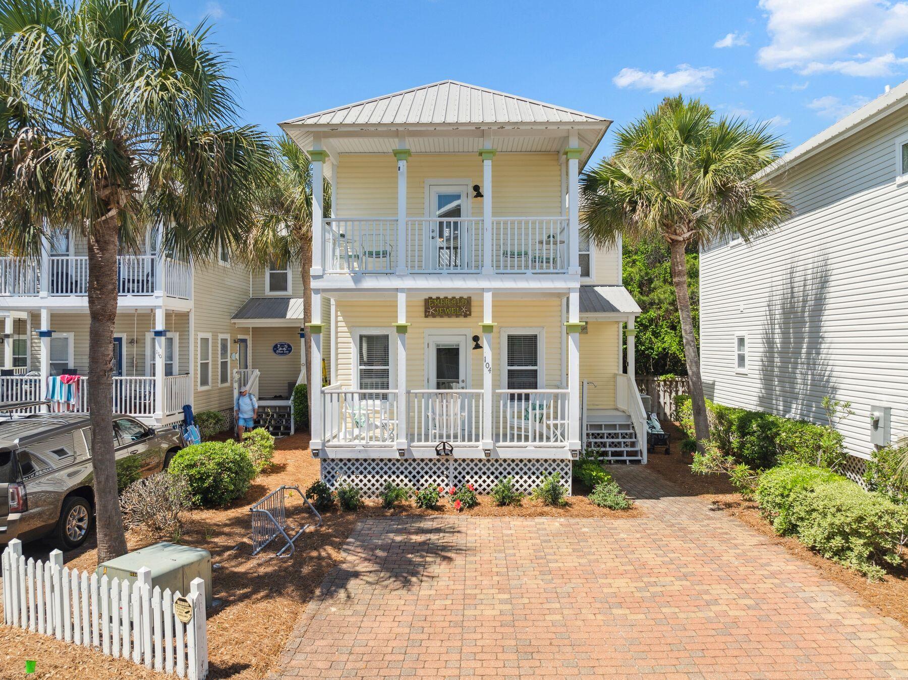 OLD FLORIDA COTTAGES - Residential