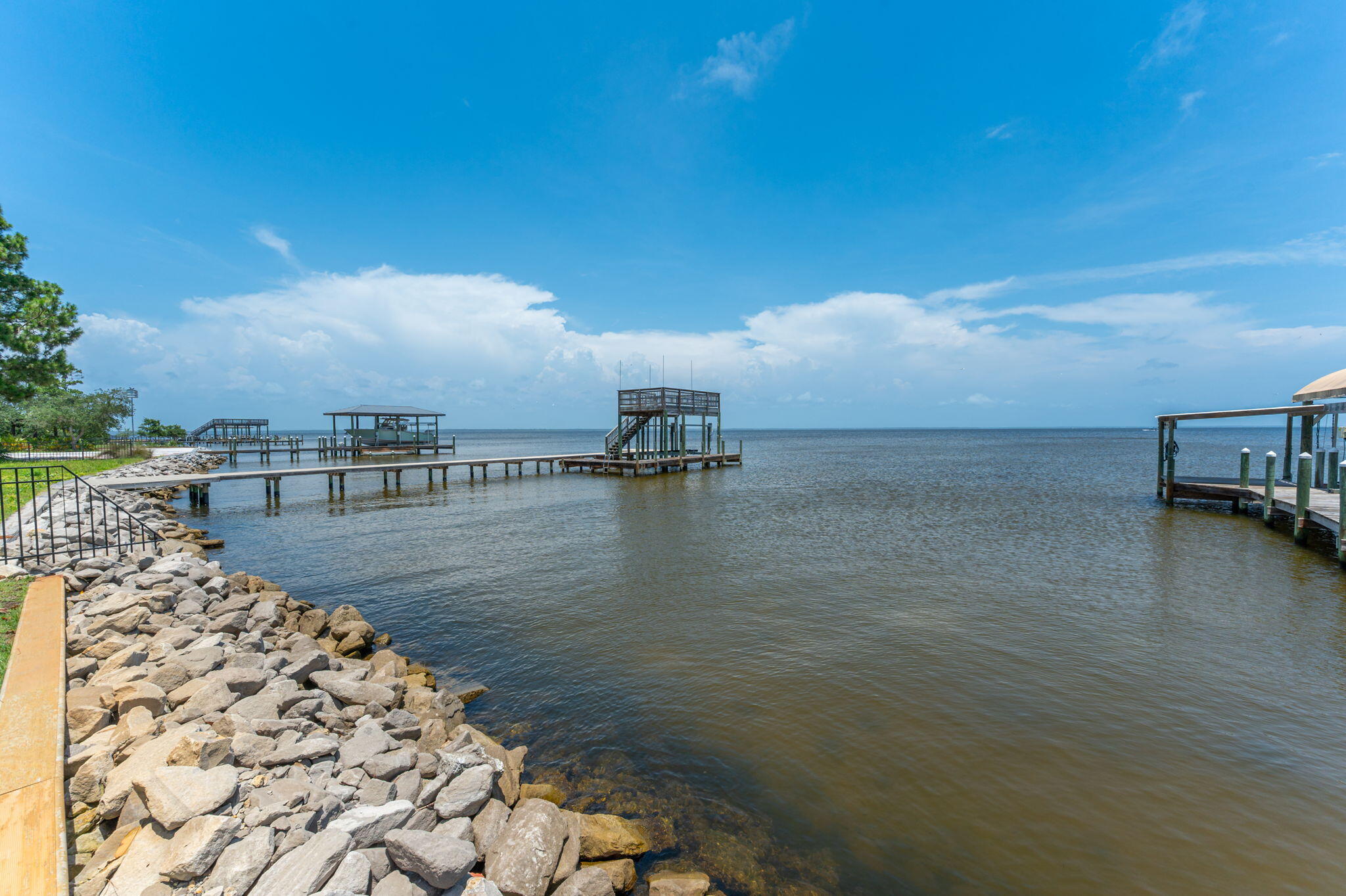 DRIFTWOOD ESTATES - Residential