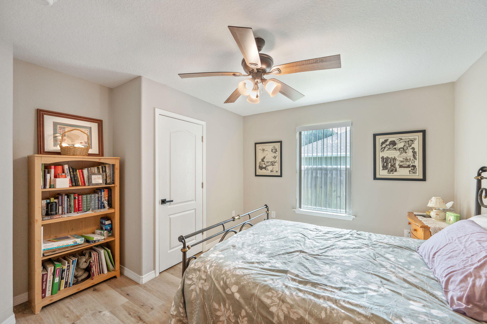 OAKWOOD LAKES ESTATES - Residential