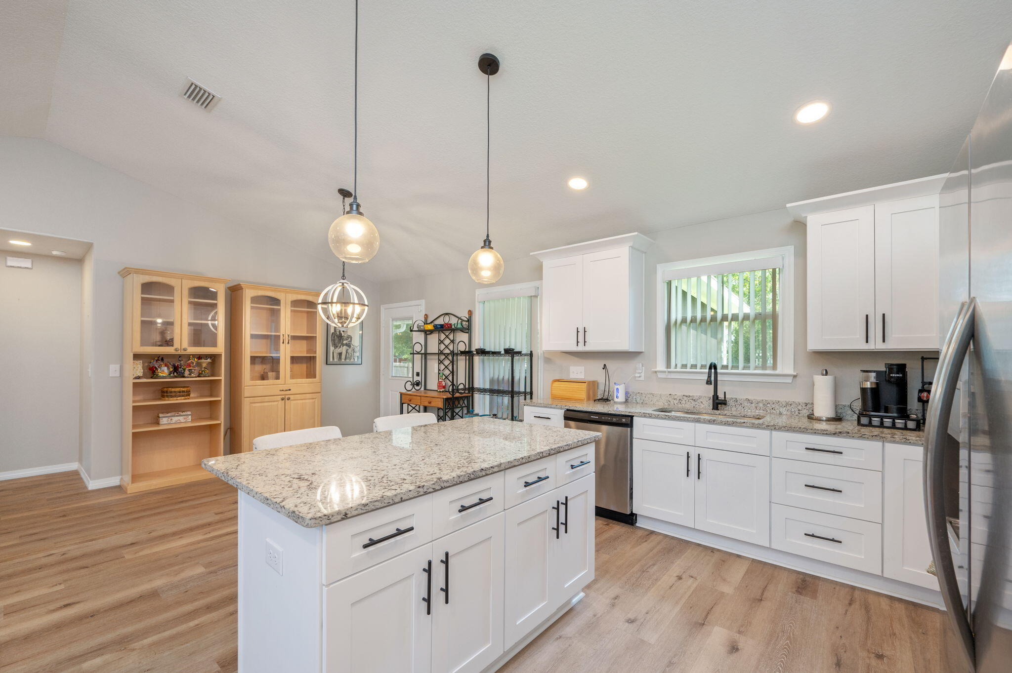 OAKWOOD LAKES ESTATES - Residential