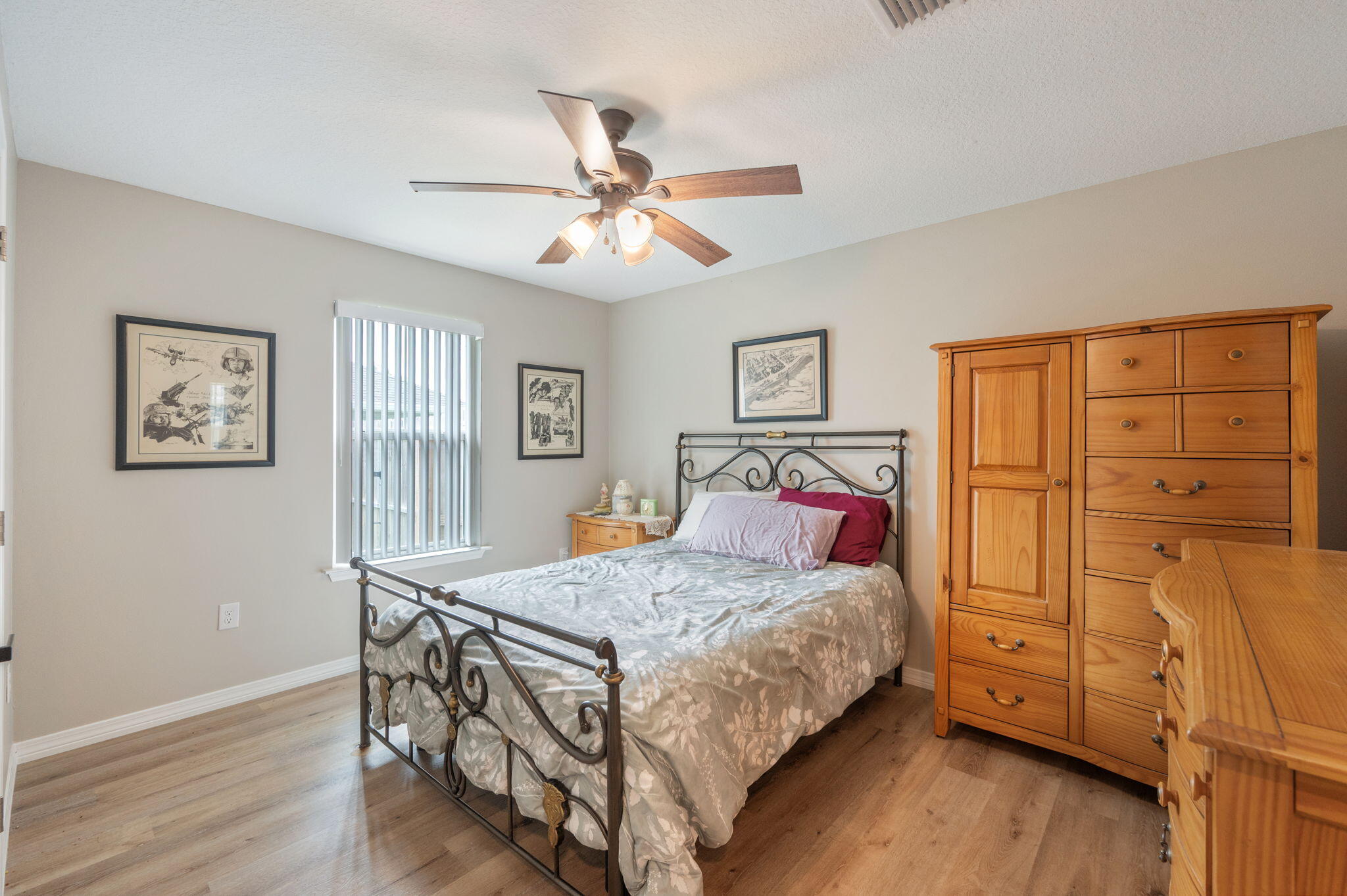 OAKWOOD LAKES ESTATES - Residential
