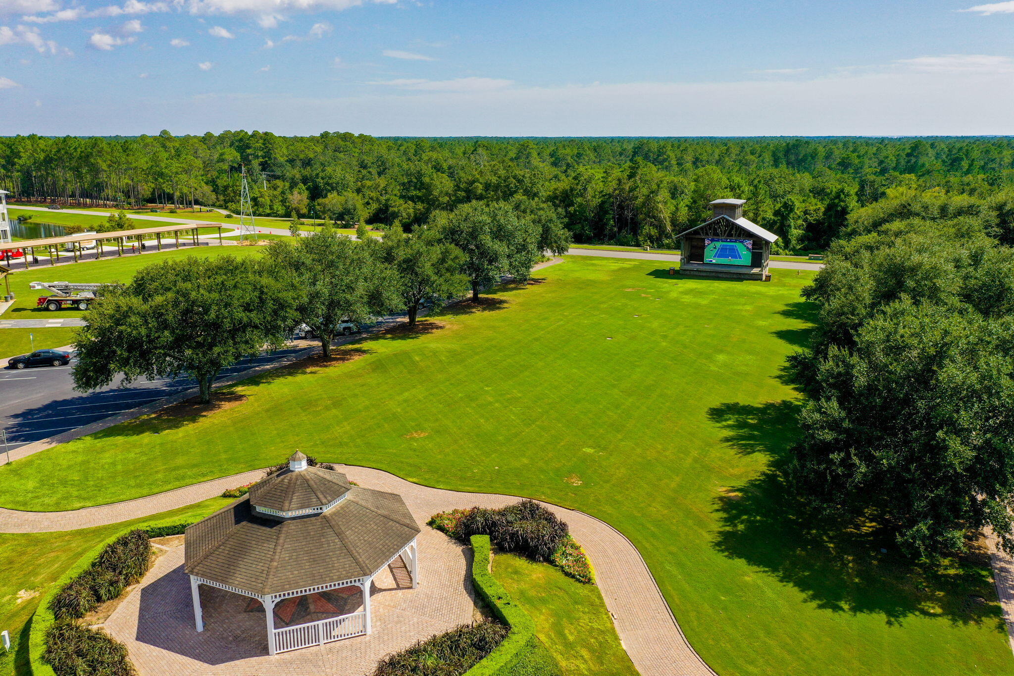 HAMMOCK BAY - Residential