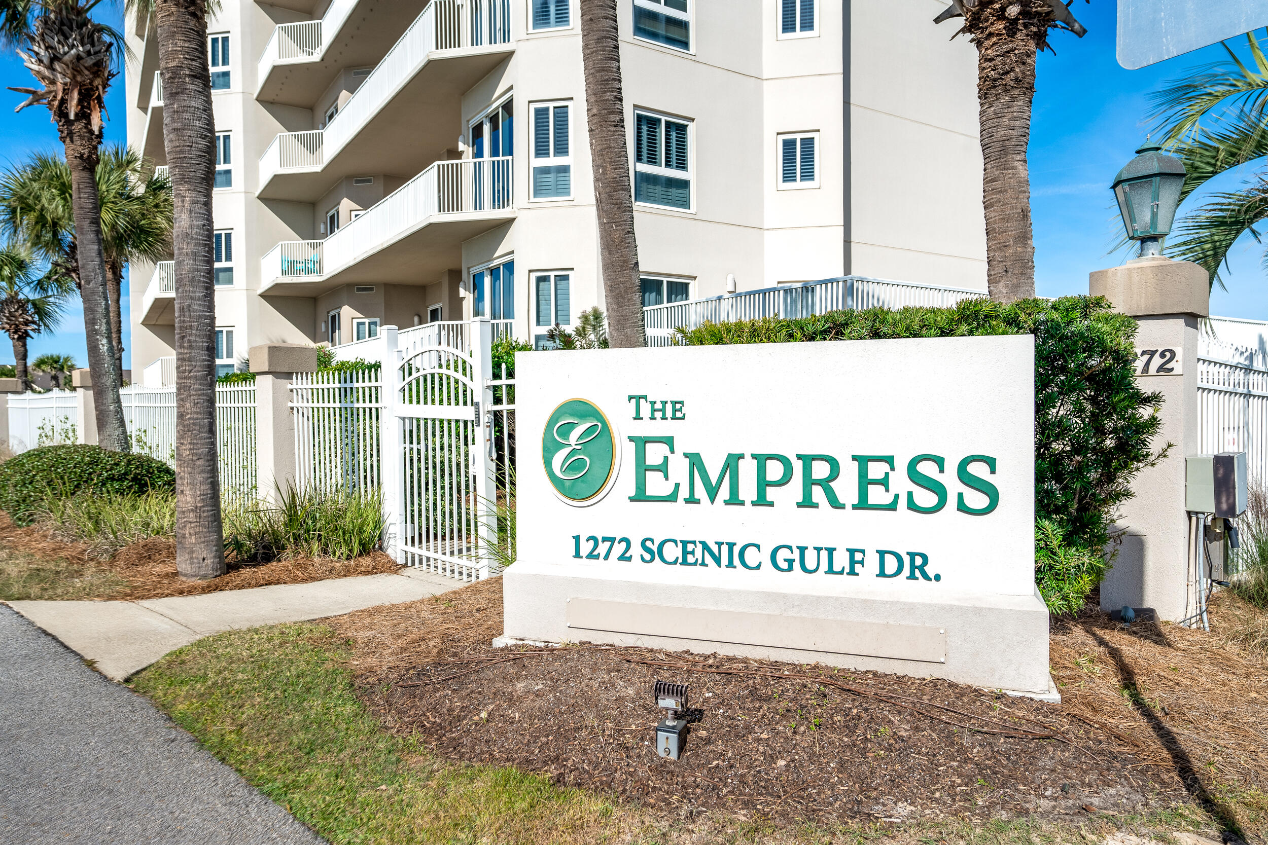 EMPRESS (THE) - Residential