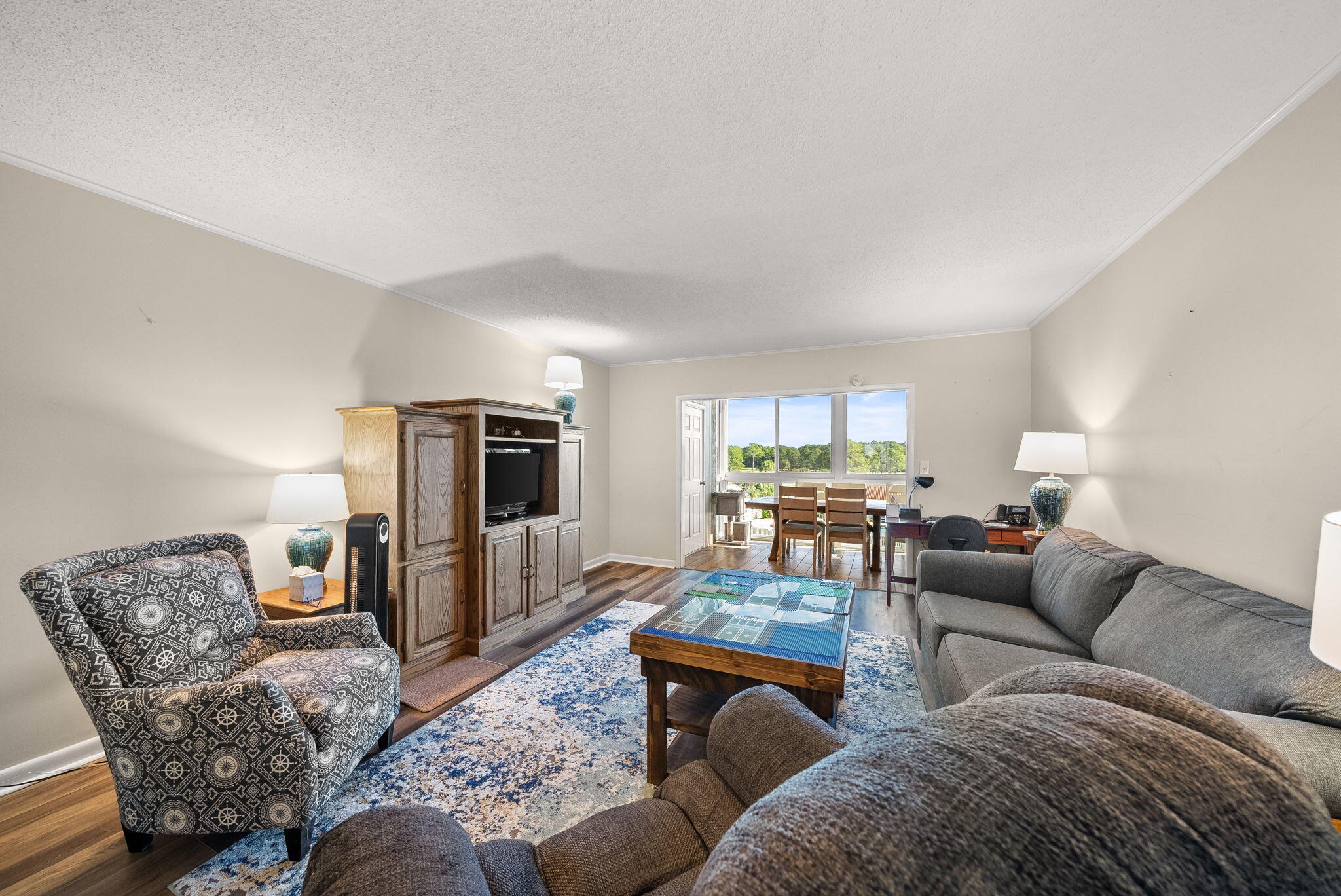 LEISURE 1 CONDO - Residential