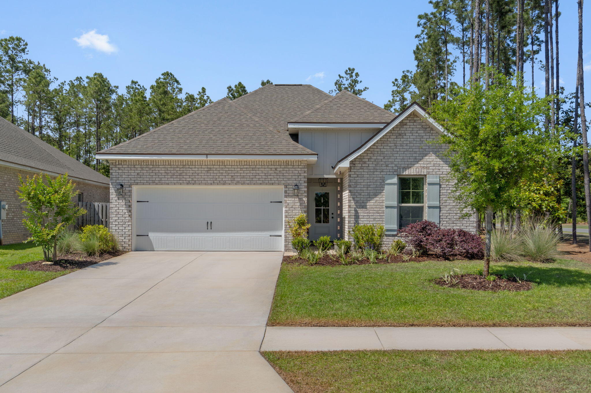 $7500.00 Seller Paid Concessions! Use for Closing Costs or Rate Buy Down.
Home owners enjoy resort-style amenities like mega pools, well appointed fitness center, pickleball & b-ball courts, & the newest clubhouse on Constellation Ave .5 miles or estimate 15min estimated walk! Props microbrewery for food & entertainment, food trucks, Wind Mills event stage & lawn. S Walton for beaches.
This beautiful home well maintained  home  built in 2023 offers an open-concept with a spacious kitchen featuring island, walk-in pantry, custom backsplash. Accent wall in living room makes the space feel warm & inviting. The primary suite features double vanities, a garden tub, custom tiled shower, & walk-in closet.
In addition Hammock Bay offers monthly events that family & friends look forward to.