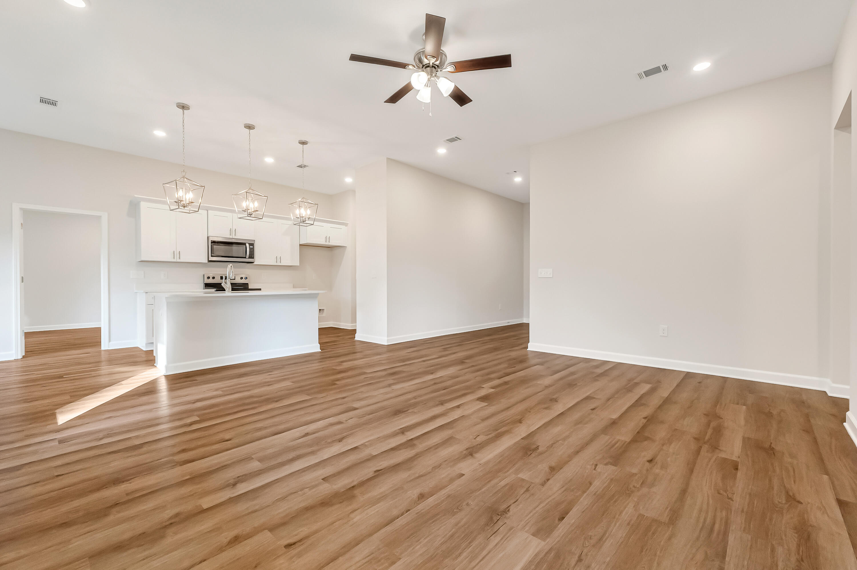 FOXWOOD ESTATES 1 - Residential