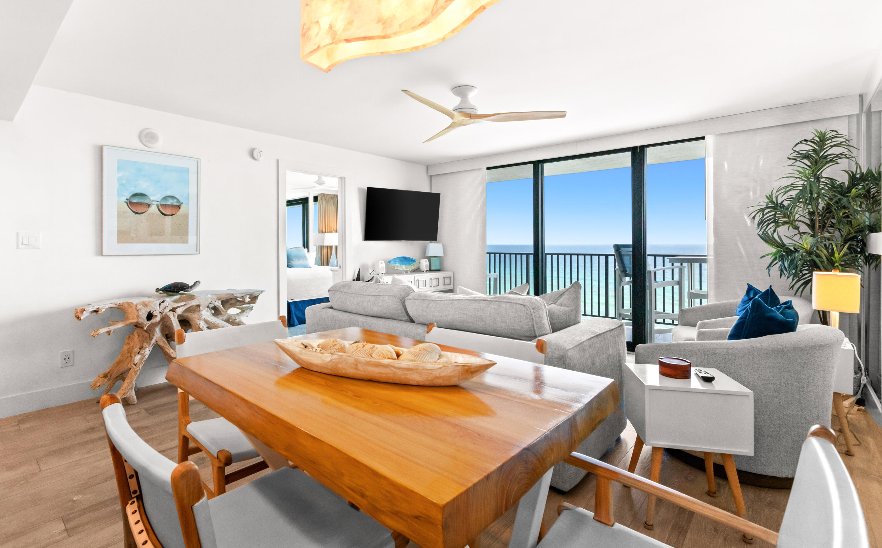 ONE SEAGROVE PLACE CONDOMINIUM - Residential