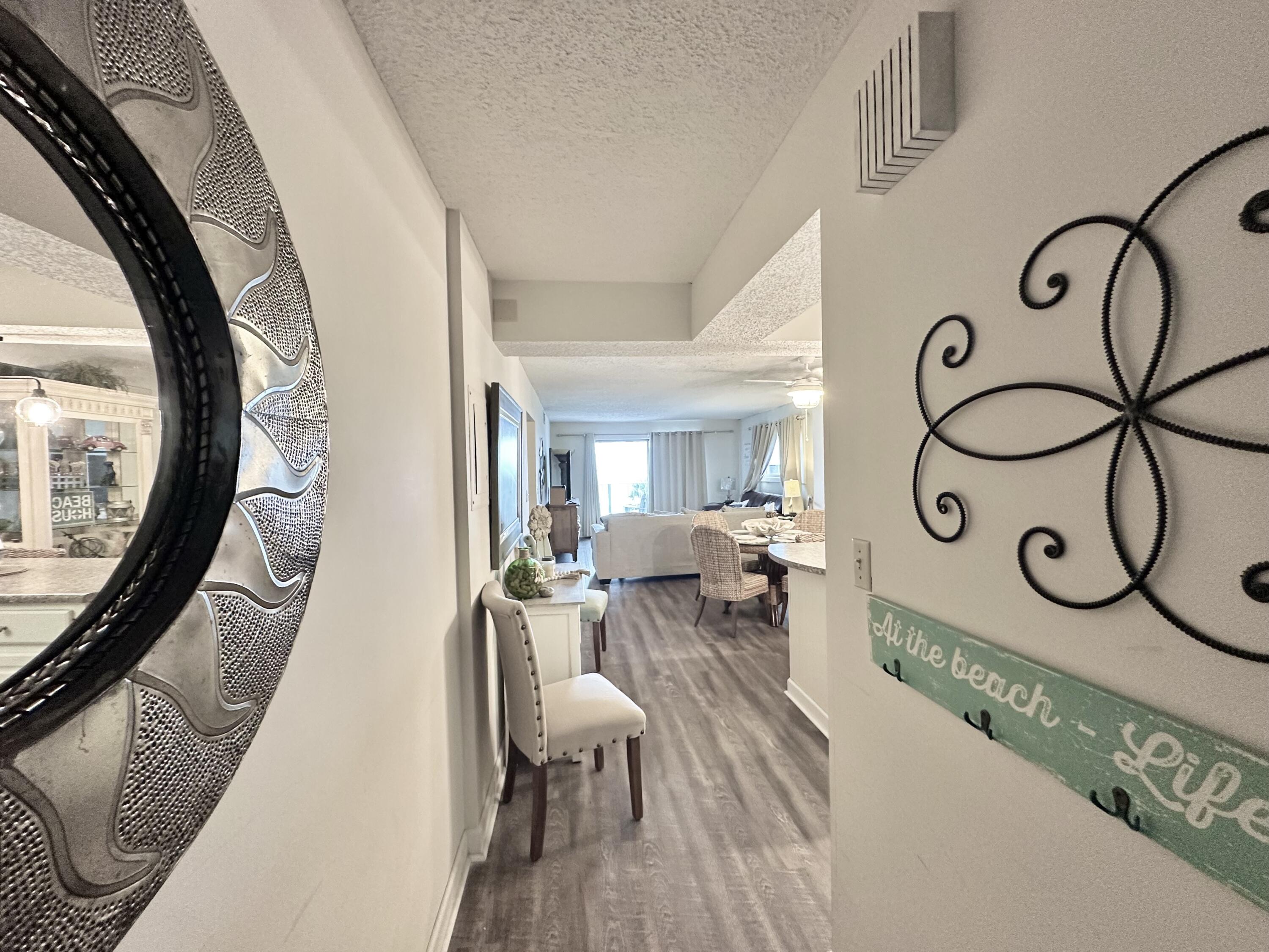 REGENCY TOWERS - Residential