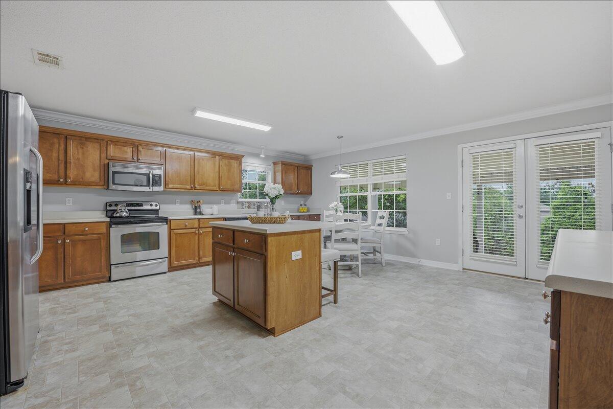 ALICIA PLACE - Residential