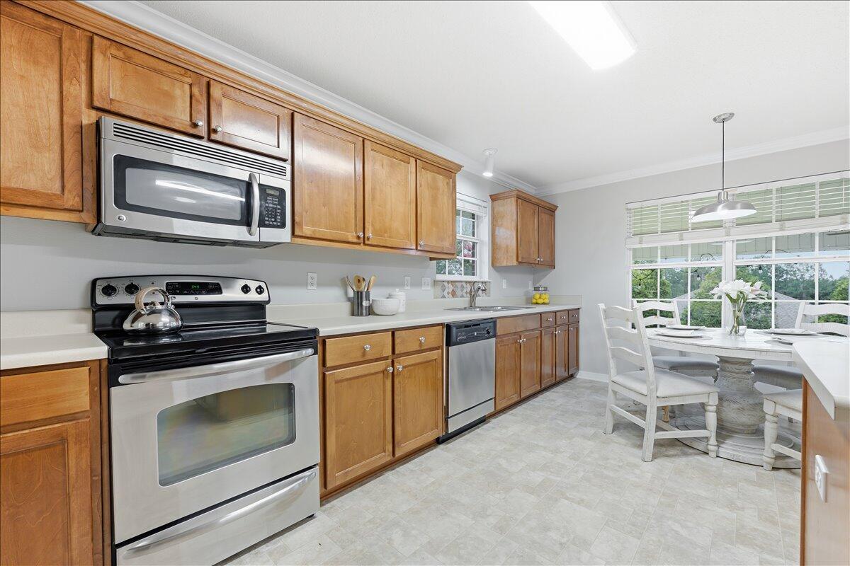 ALICIA PLACE - Residential