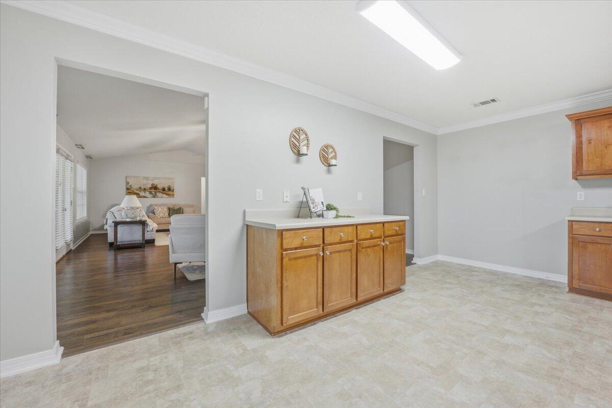 ALICIA PLACE - Residential