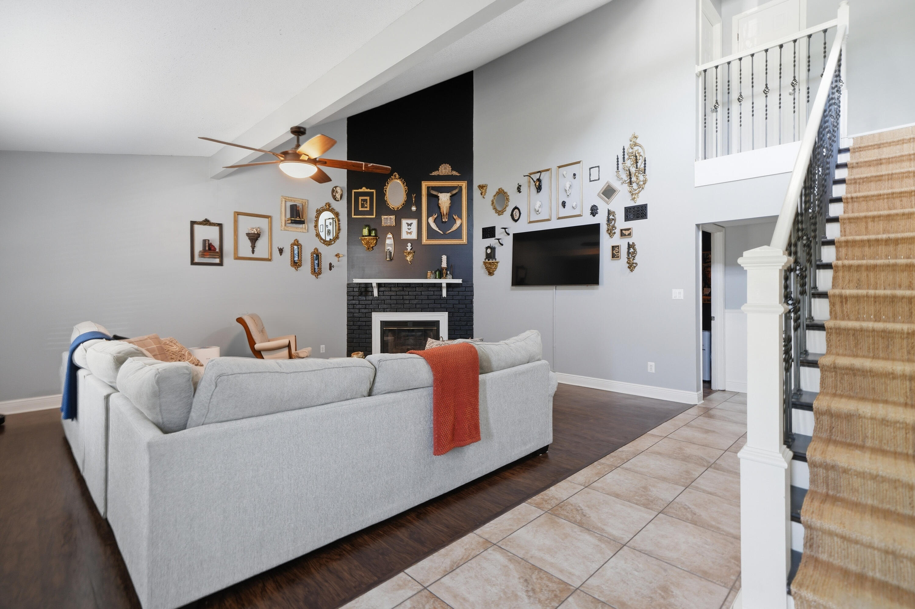 HILLTOP ACRES - Residential