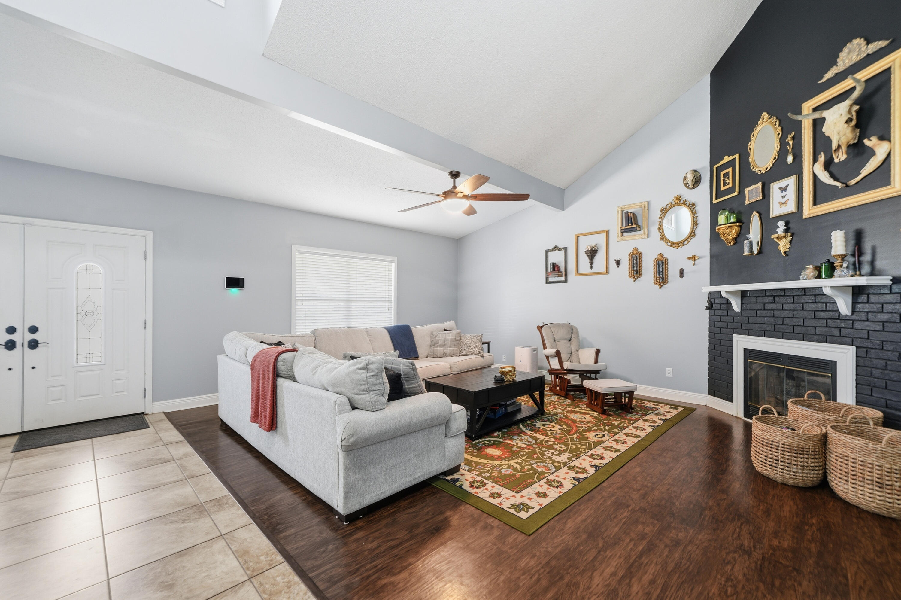 HILLTOP ACRES - Residential