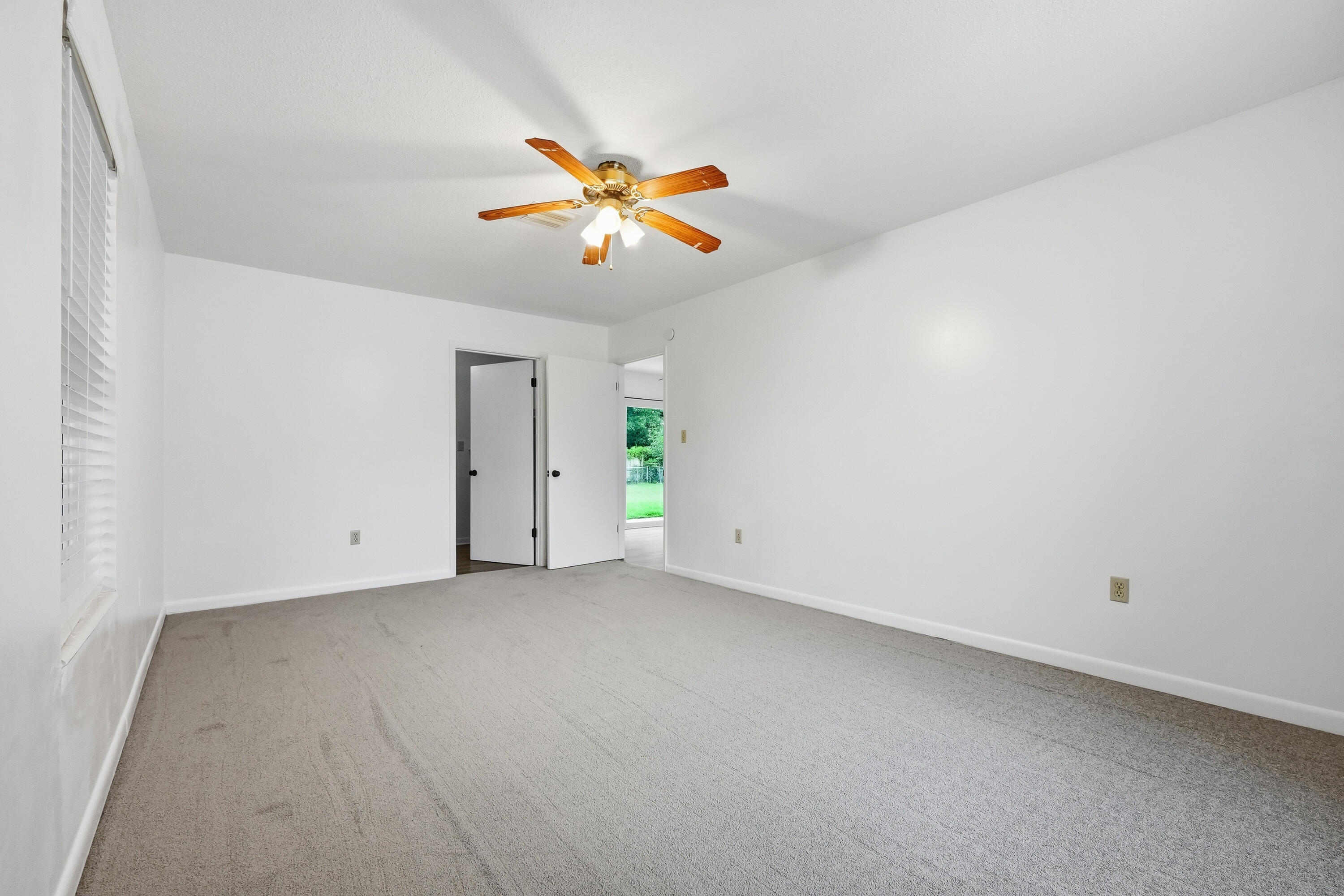 SHERRY PARK - Residential Lease