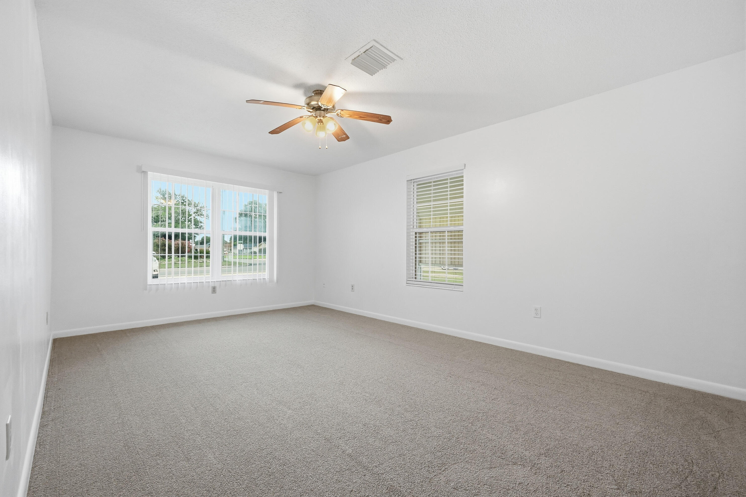 SHERRY PARK - Residential Lease