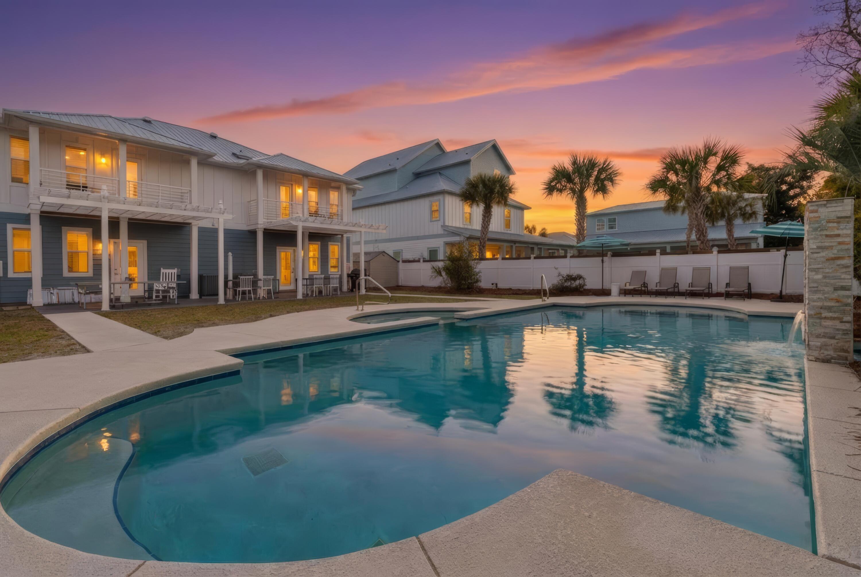 CRYSTAL BEACH - Residential