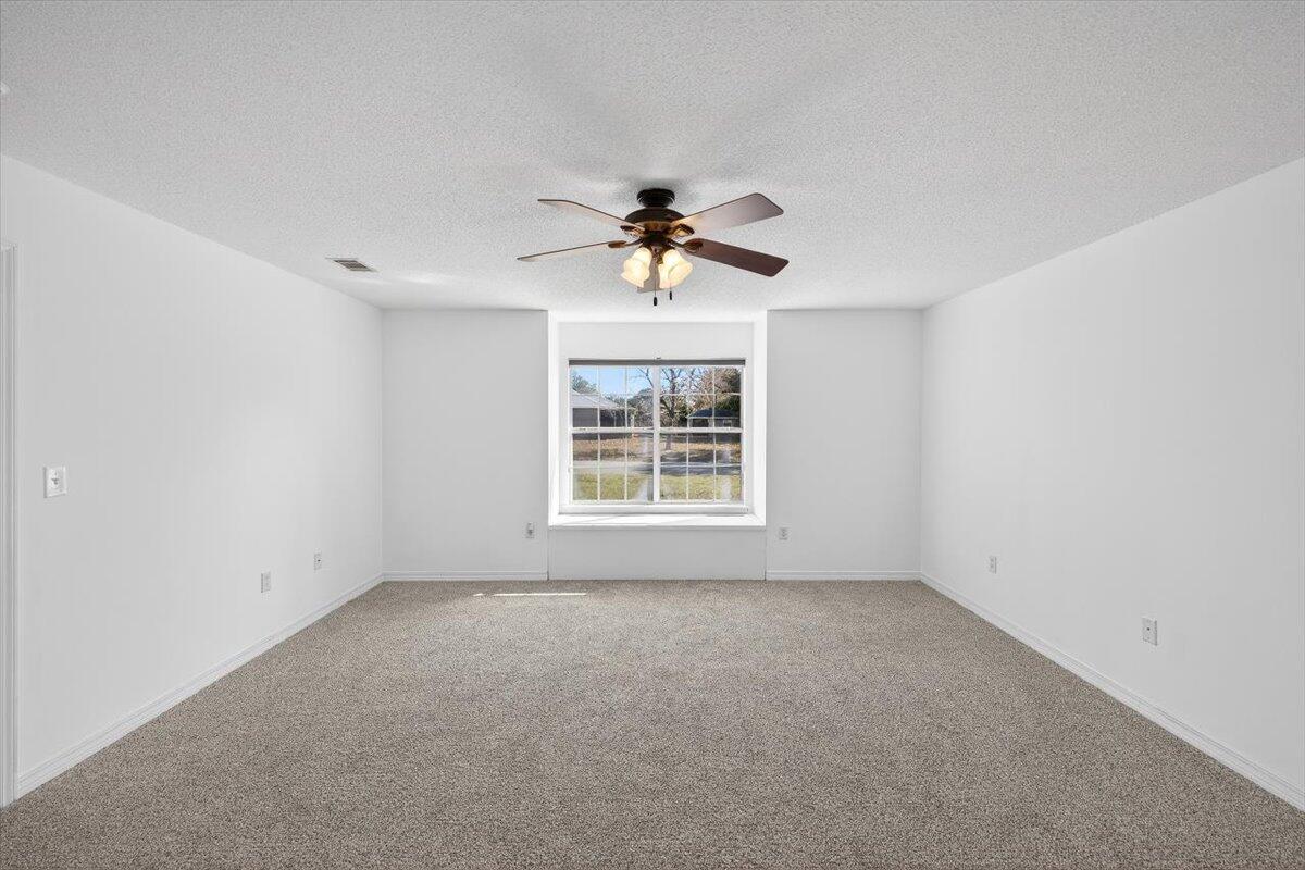 WESTVIEW ESTATES - Residential