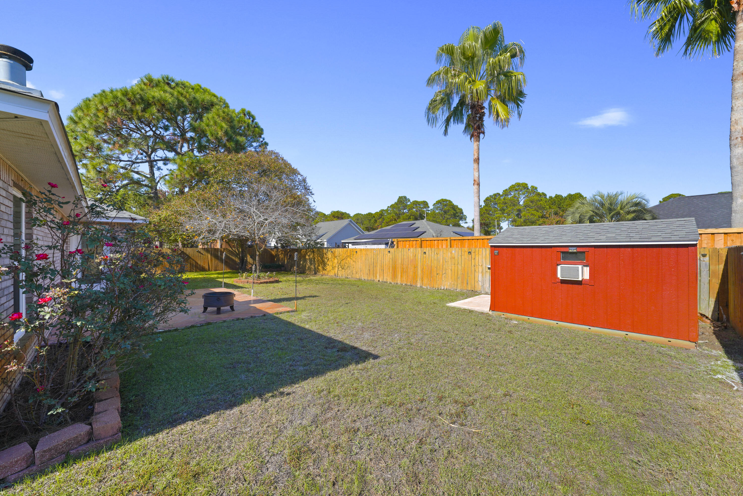 DOROTHY BOWEN ESTATES - Residential