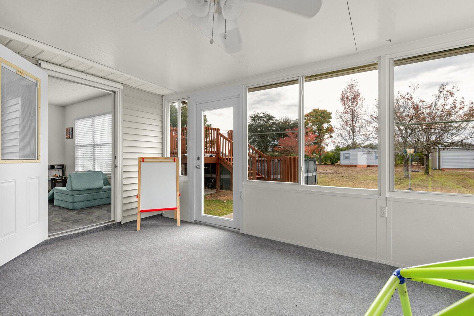 SHOAL WOOD EST 1ST PH II - Residential Lease