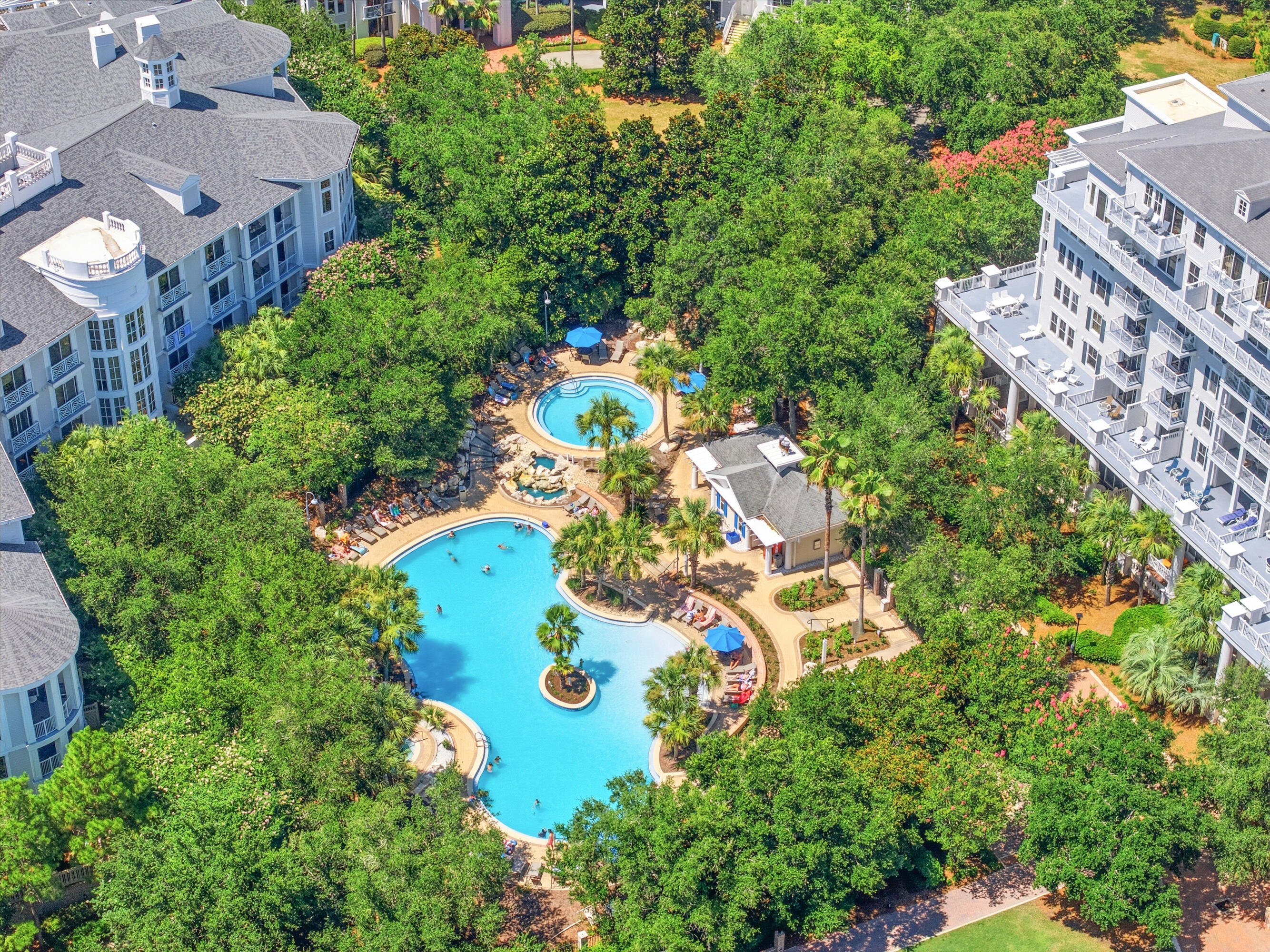 BAHIA CONDO - Residential