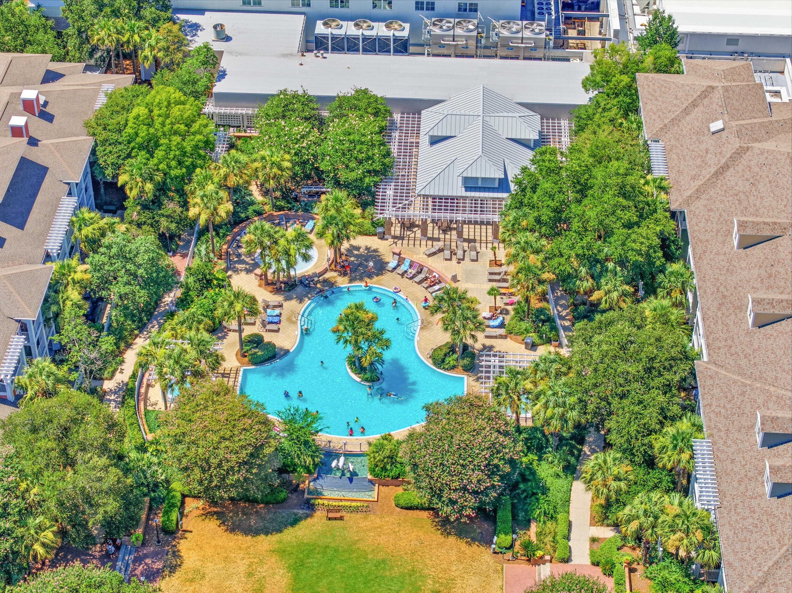 BAHIA CONDO - Residential