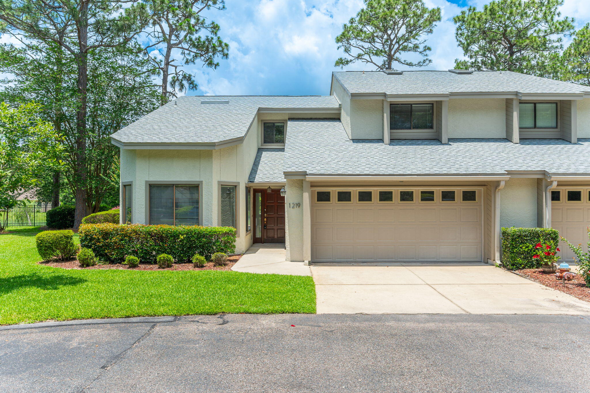 GLENEAGLES GREEN BLUEWATER BAY 2 - Residential Lease
