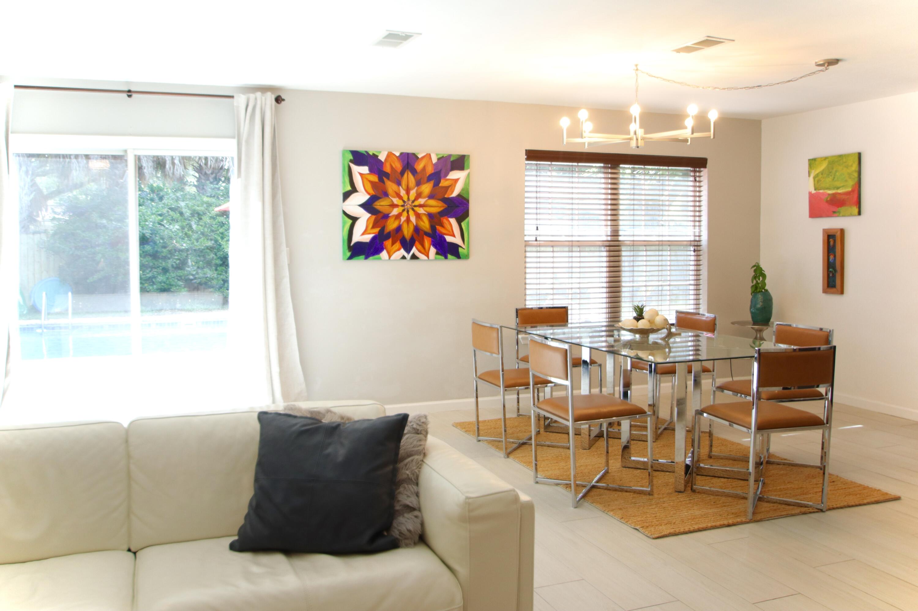 COUNTRY CLUB ESTATES - Residential