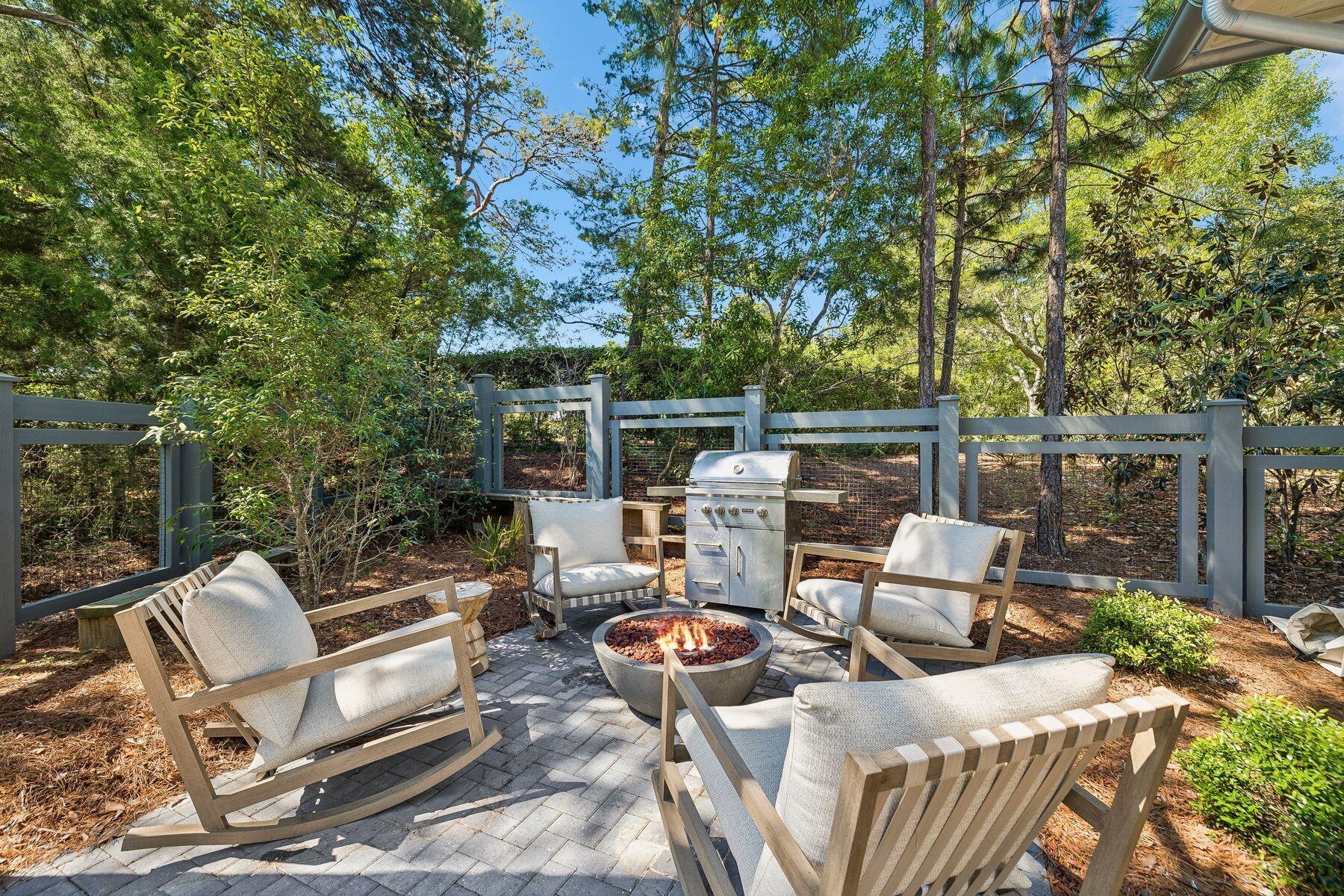 FOREST LAKES - Residential