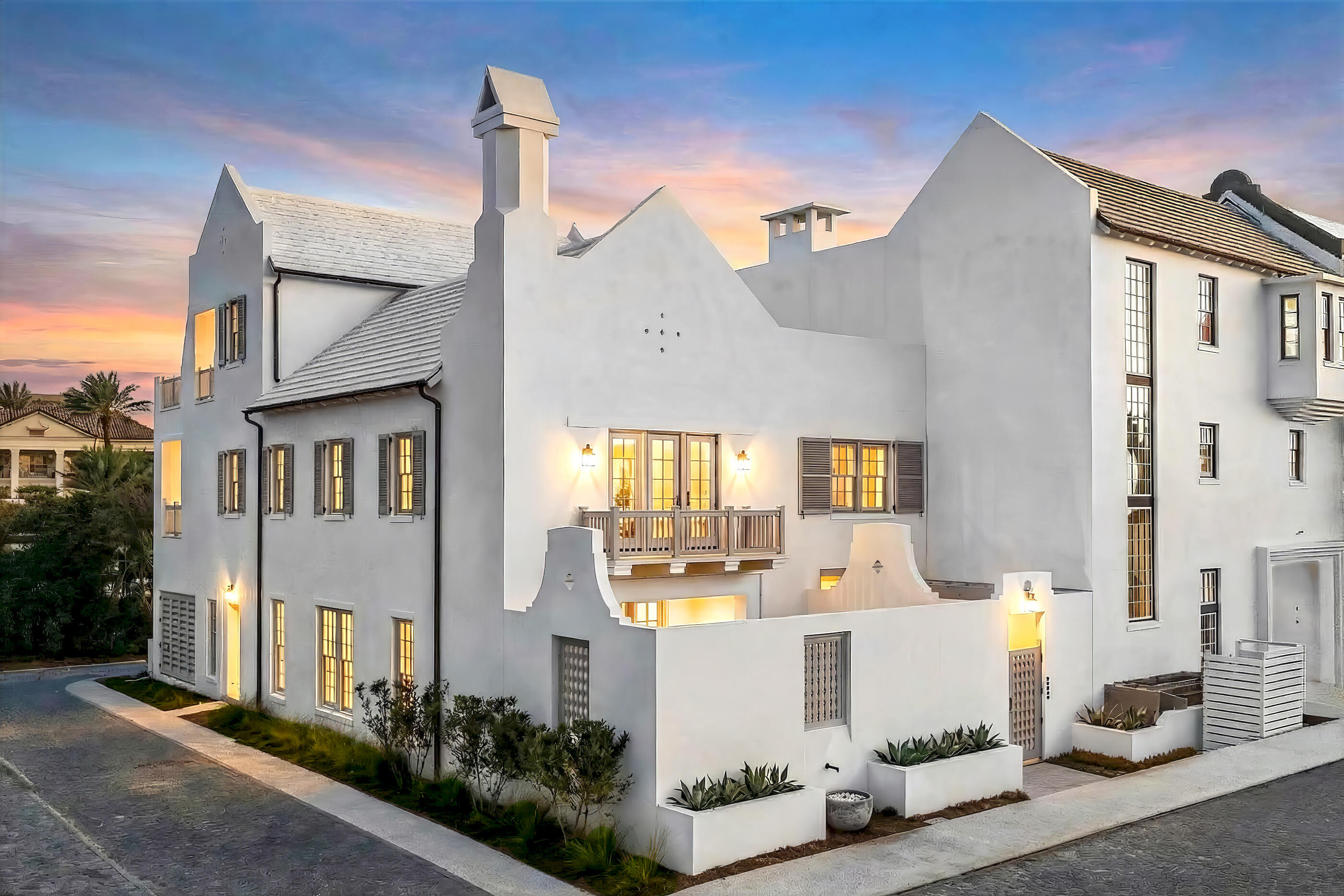 ALYS BEACH - Residential