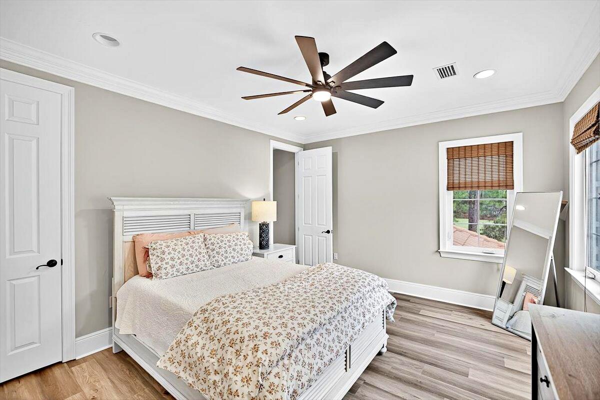 BURNT PINE - Residential